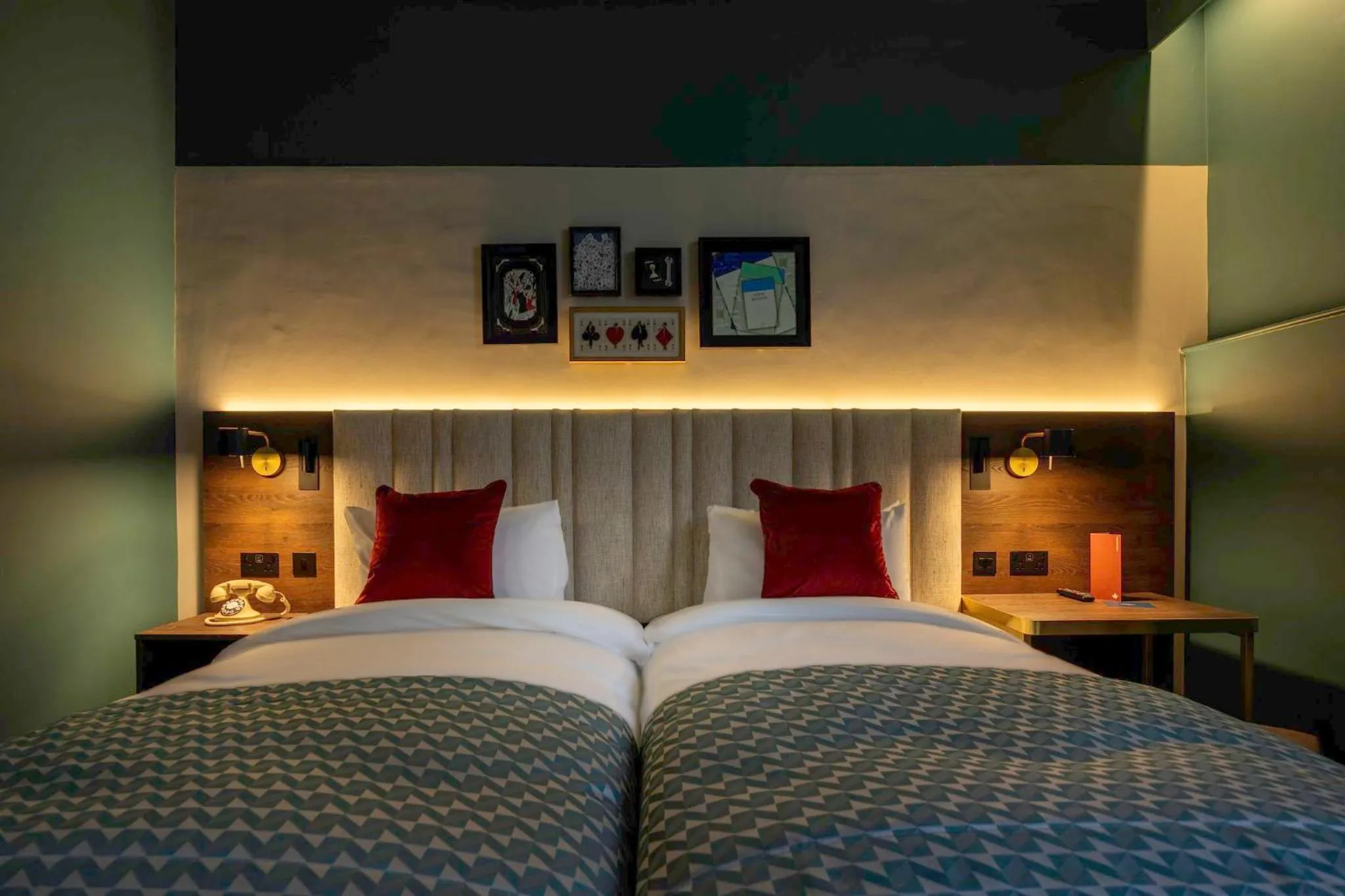 Photo of the whole room, Bed in Hotel Indigo Leeds by IHG