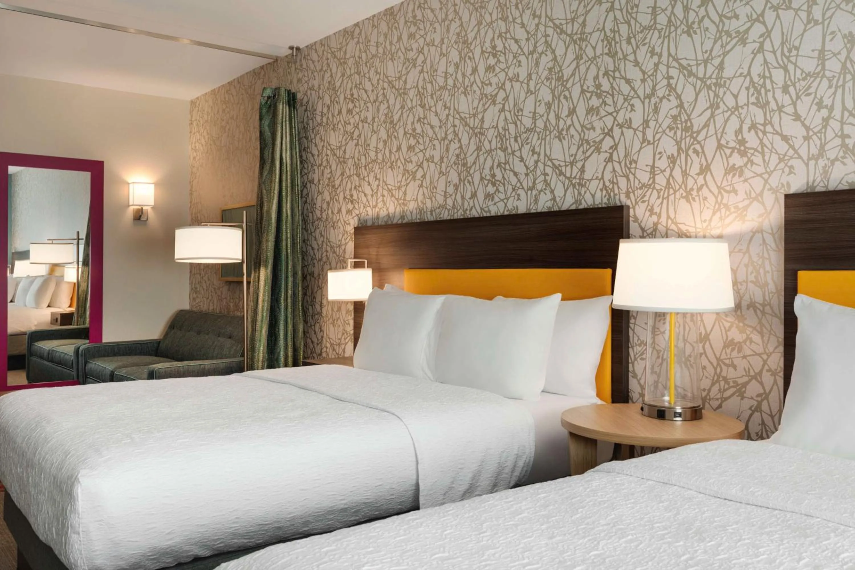 Bed in Home2 Suites By Hilton Dalton