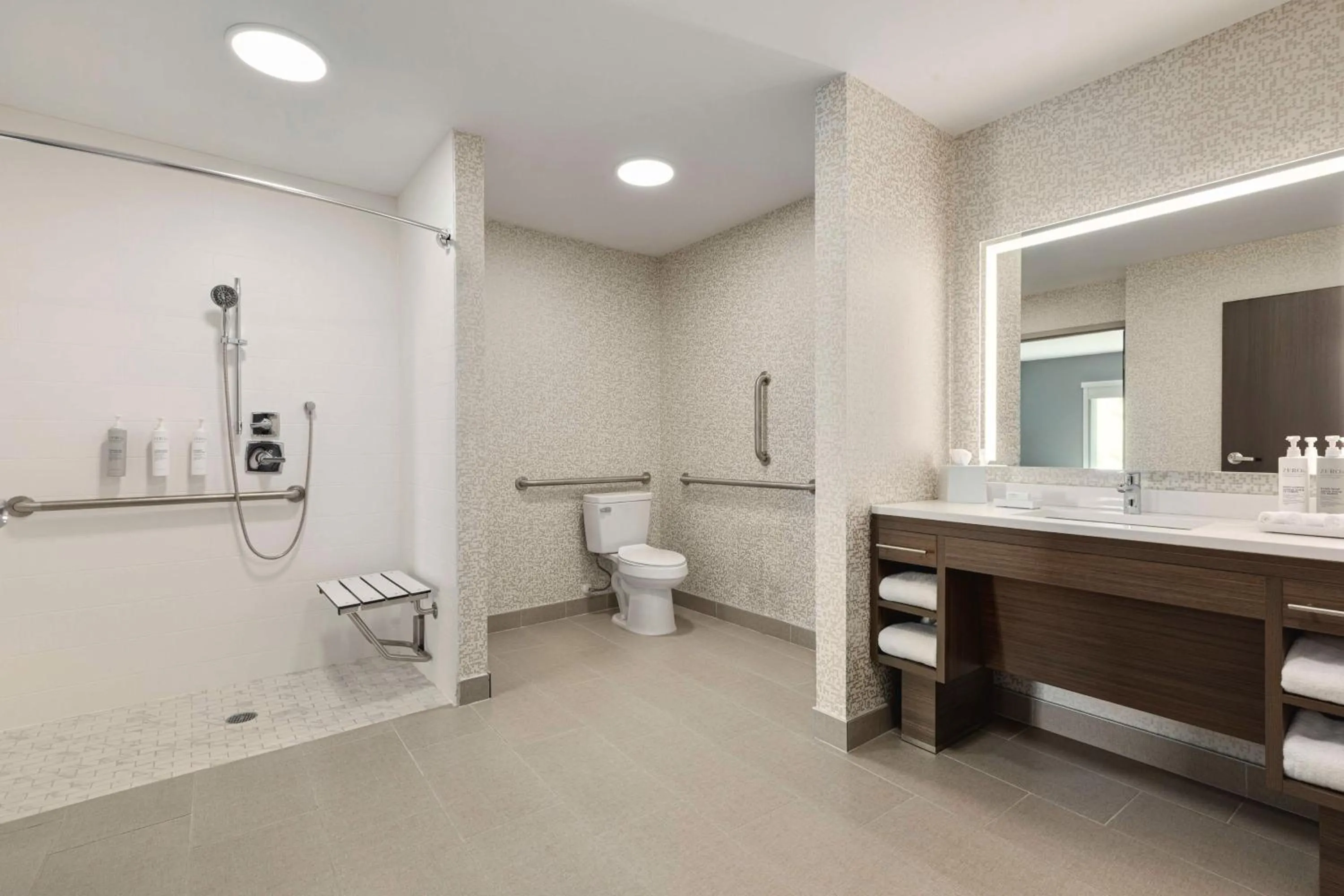 Bathroom in Home2 Suites By Hilton Dalton