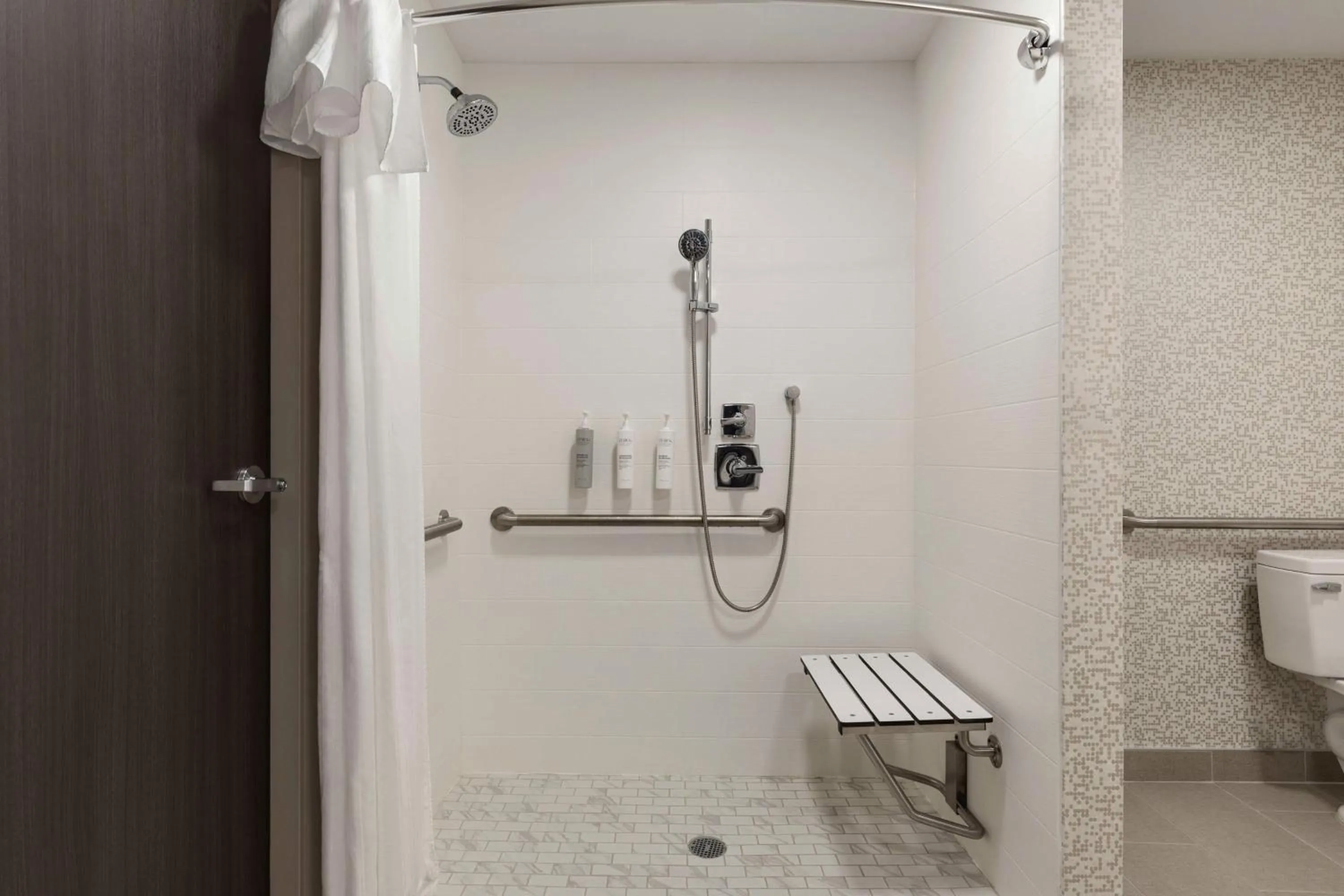 Bathroom in Home2 Suites By Hilton Dalton