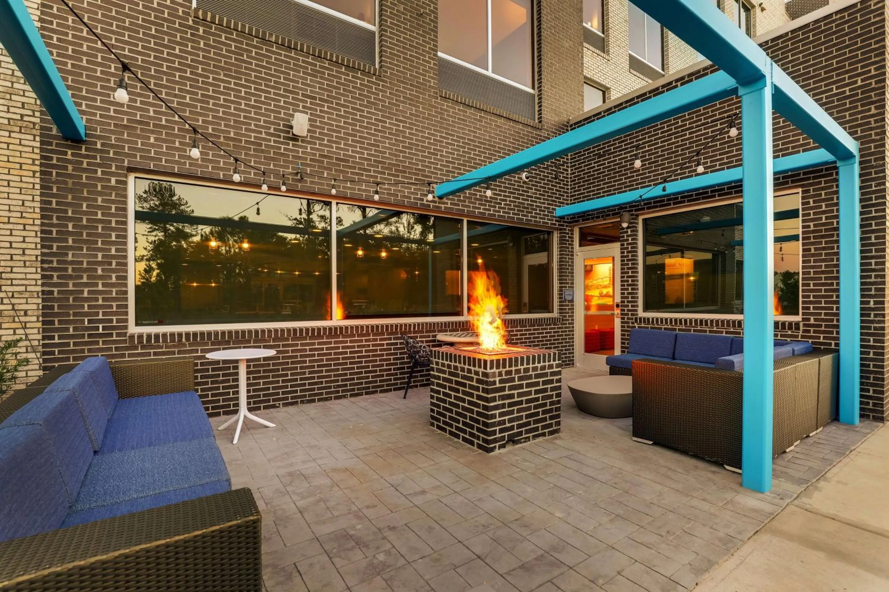 Patio in Tru By Hilton Leland Wilmington