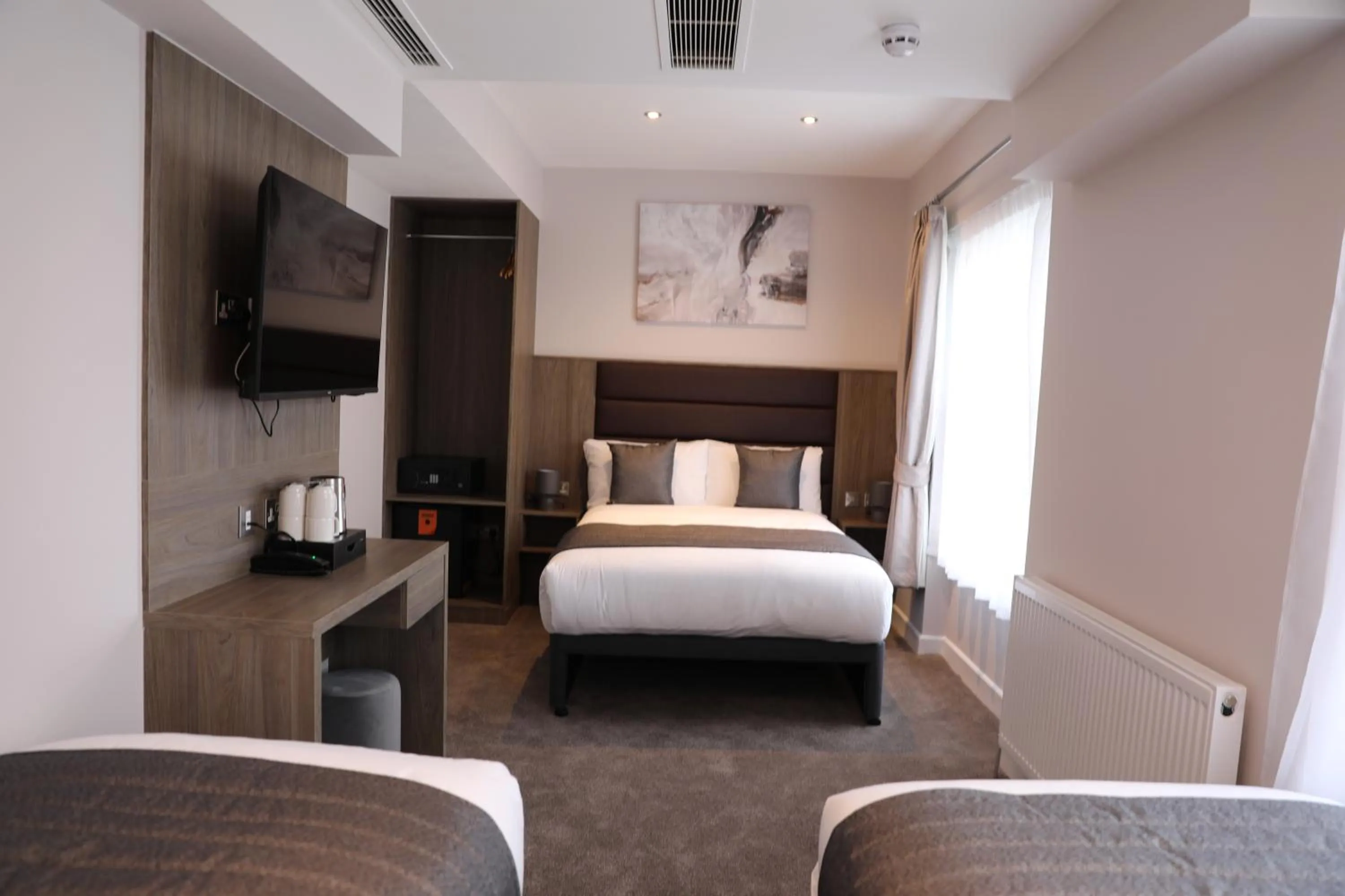 Bedroom, Bed in Reem Hotel