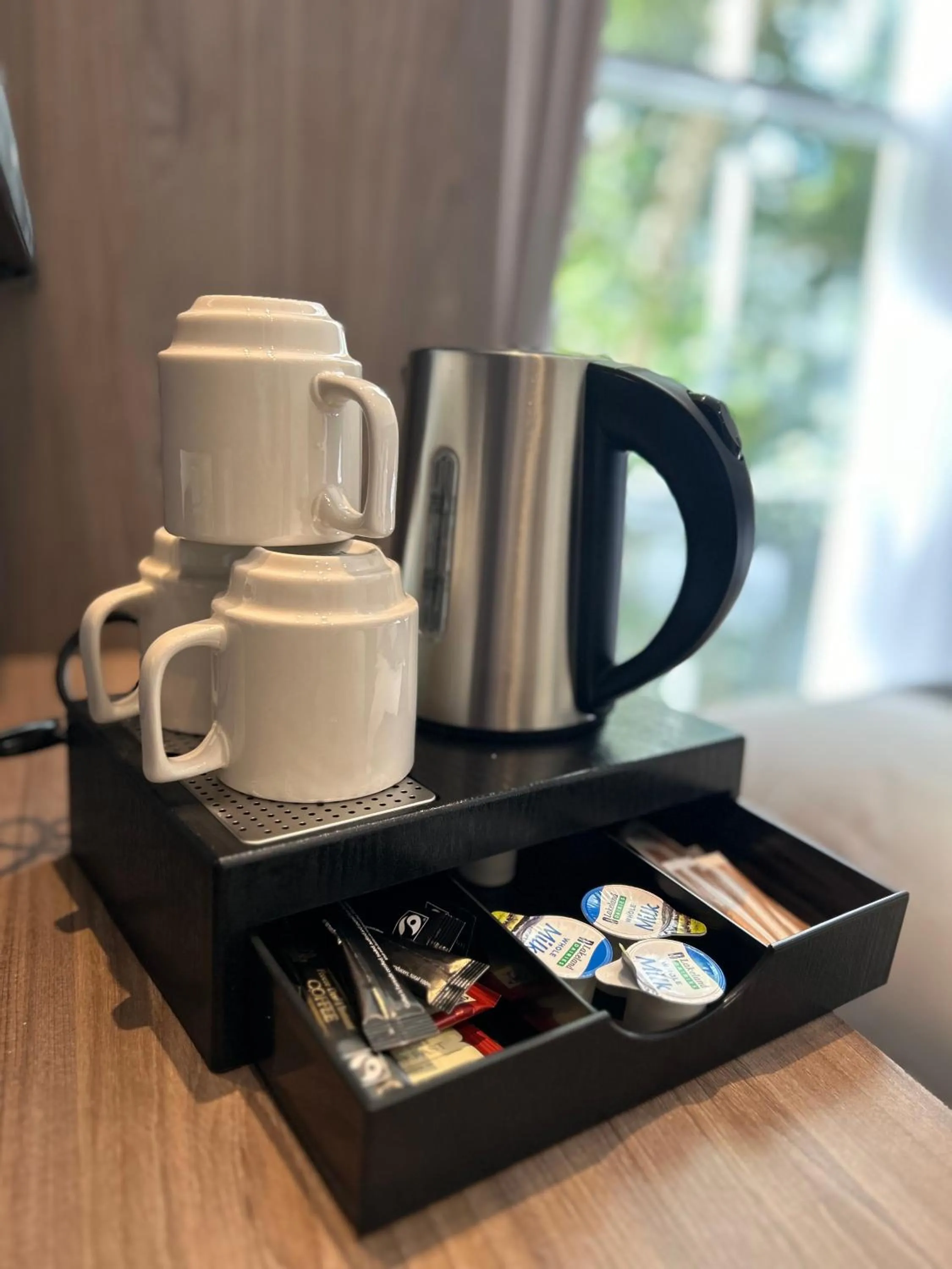 Coffee/tea facilities in Reem Hotel