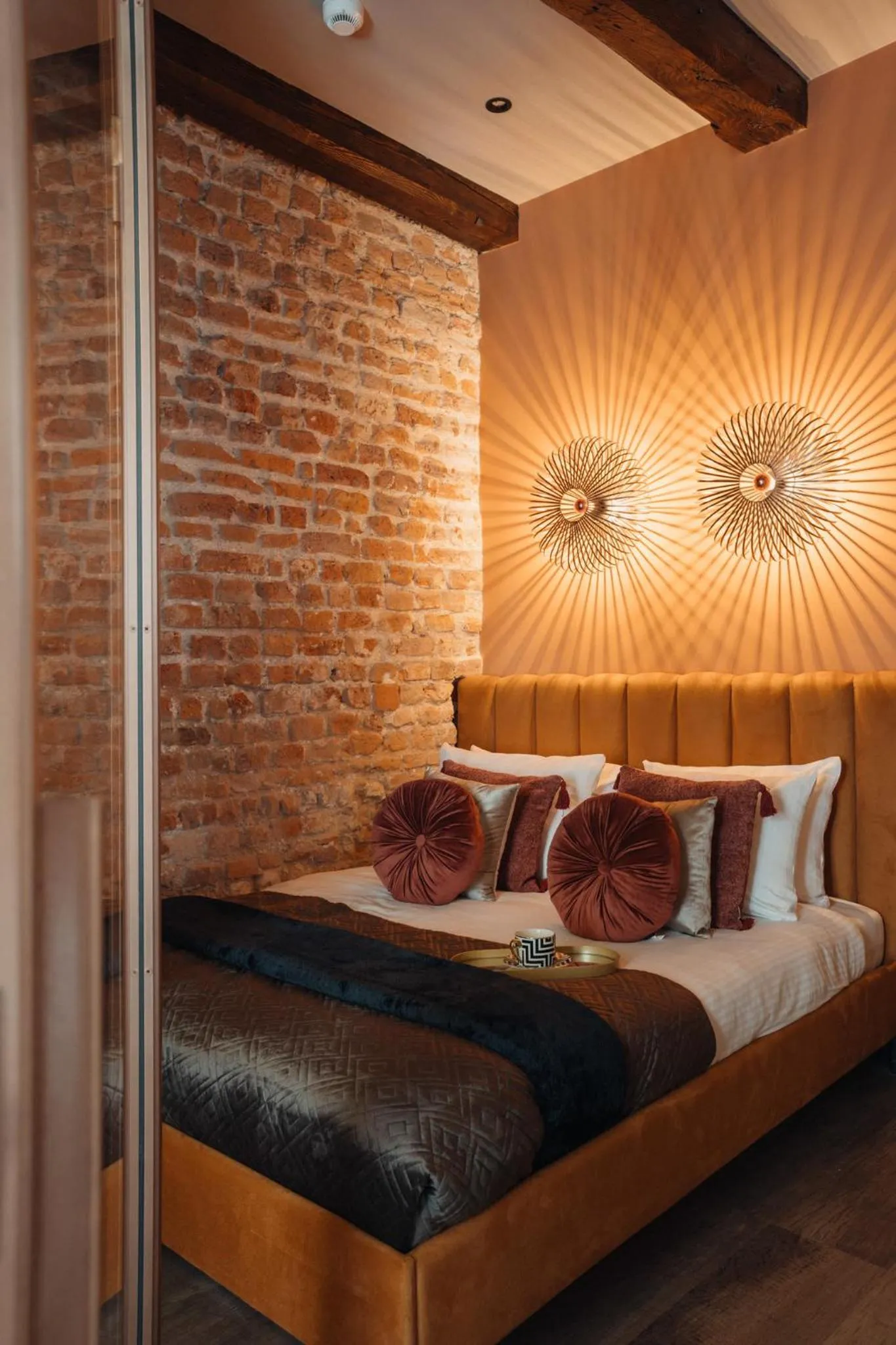 Bed in Cu Residence - LoftAffair Spa Collection