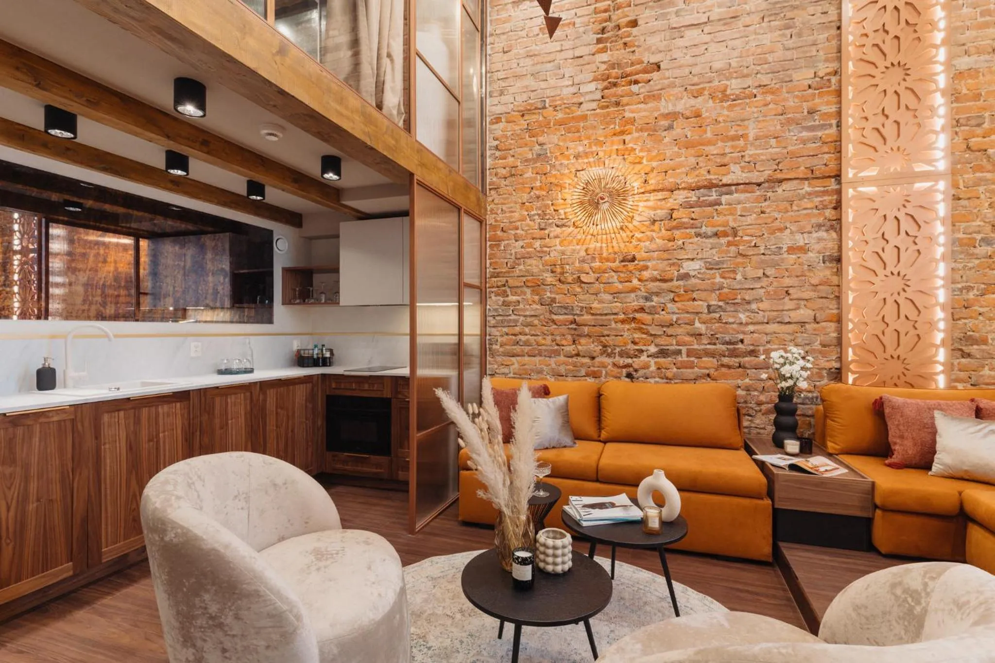 Kitchen or kitchenette in Cu Residence - LoftAffair Spa Collection