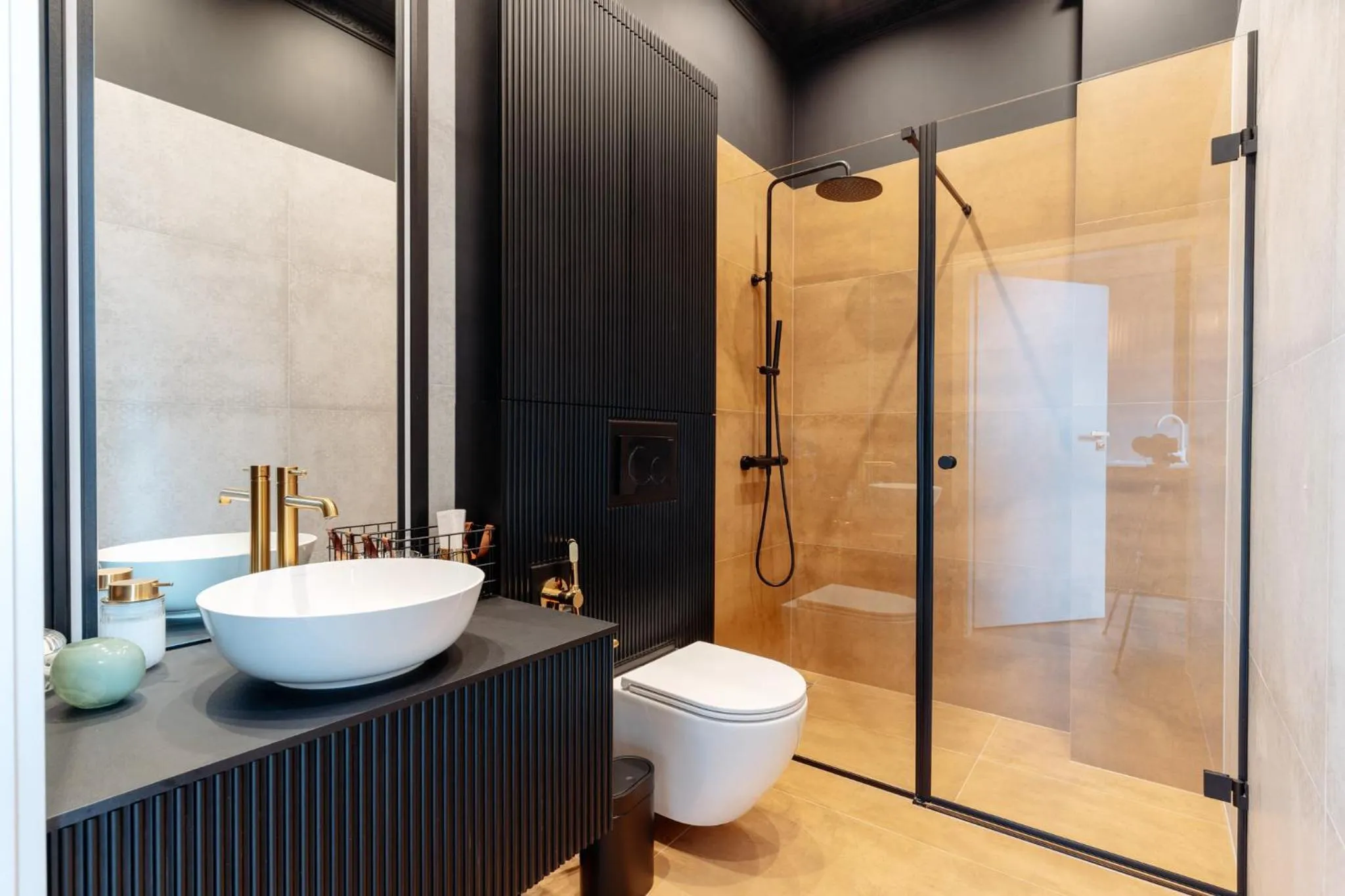 Shower in Cu Residence - LoftAffair Spa Collection