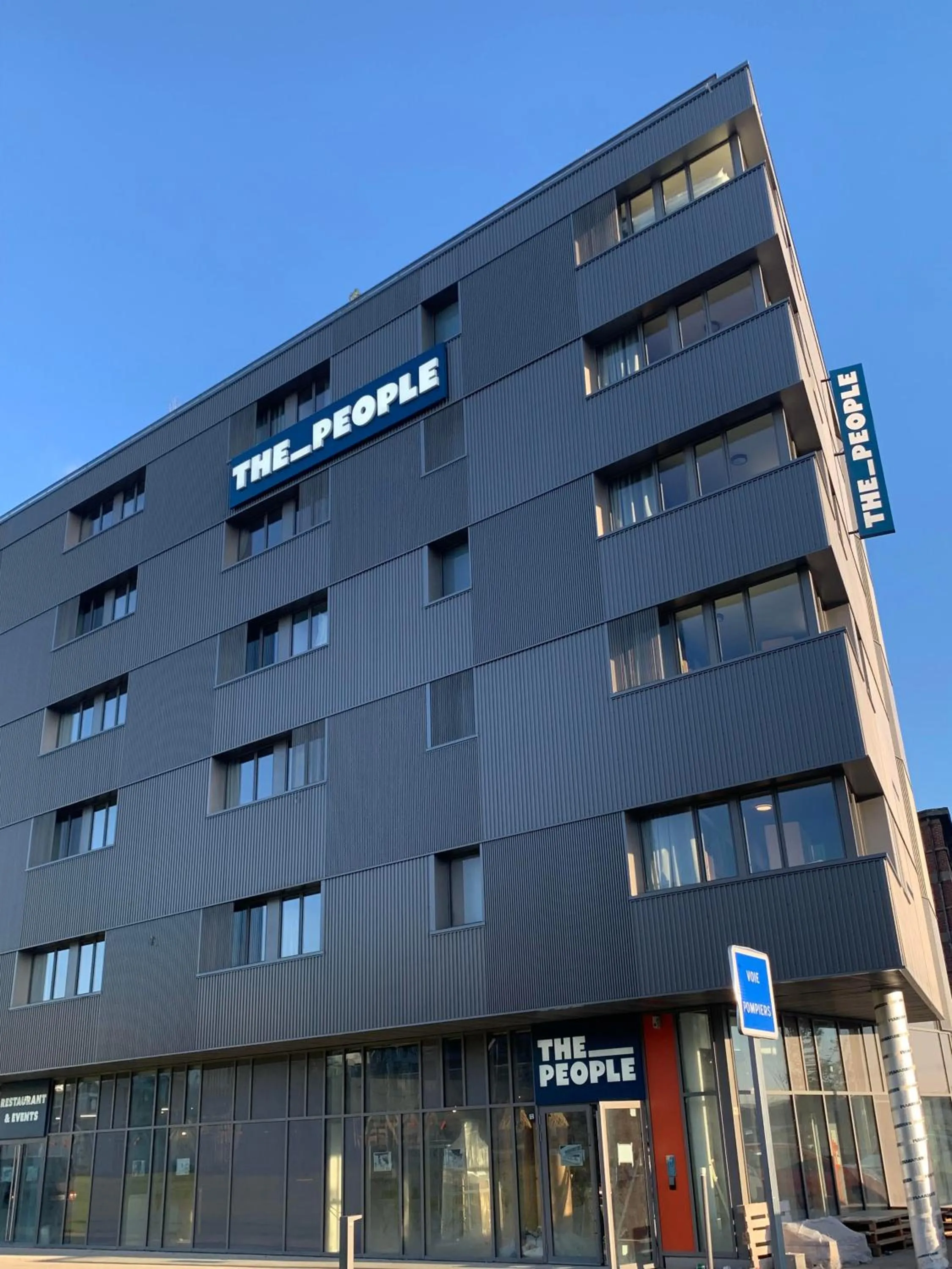 Property building in The People Caen