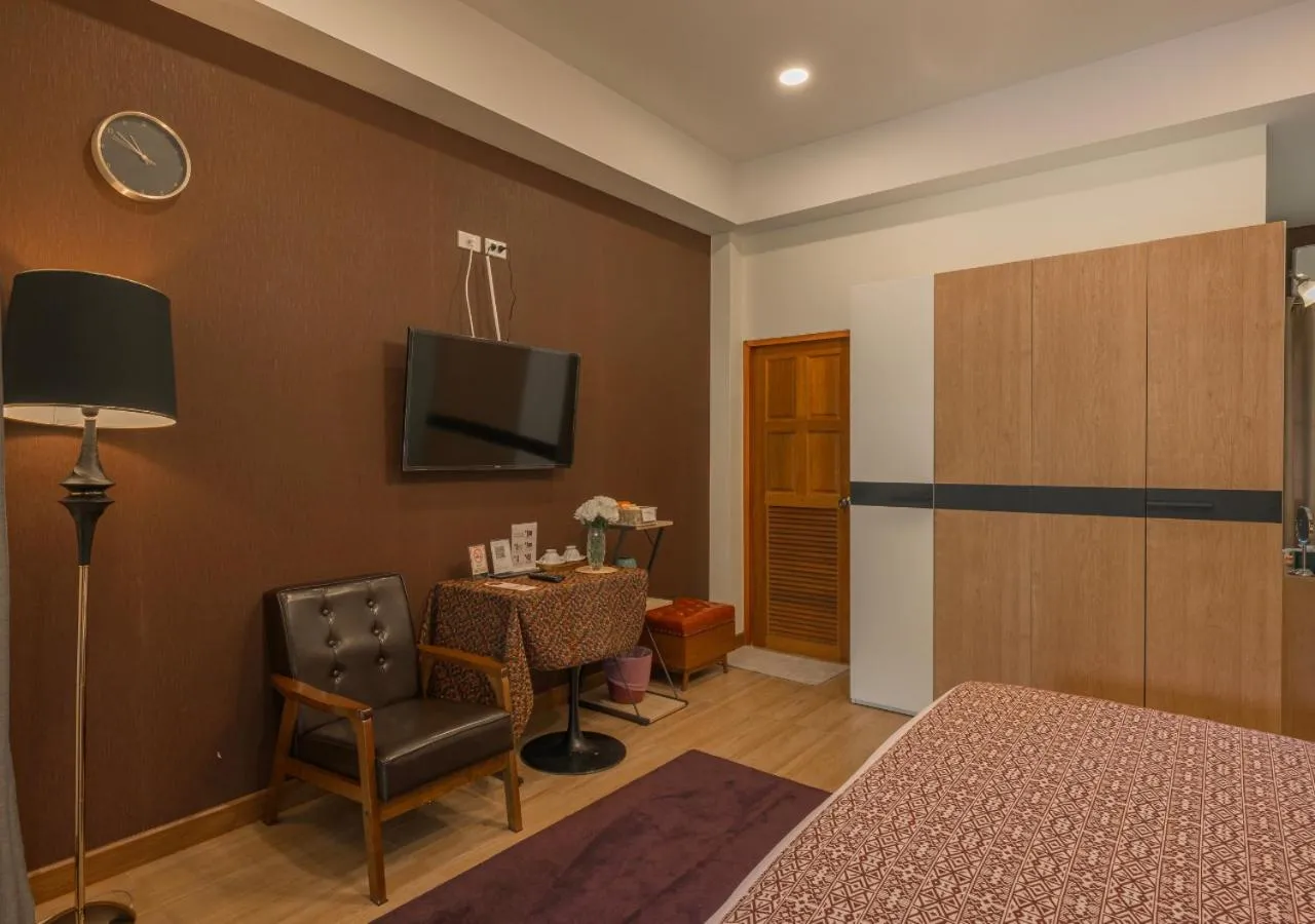 Guests, Bed in VANA Homestay