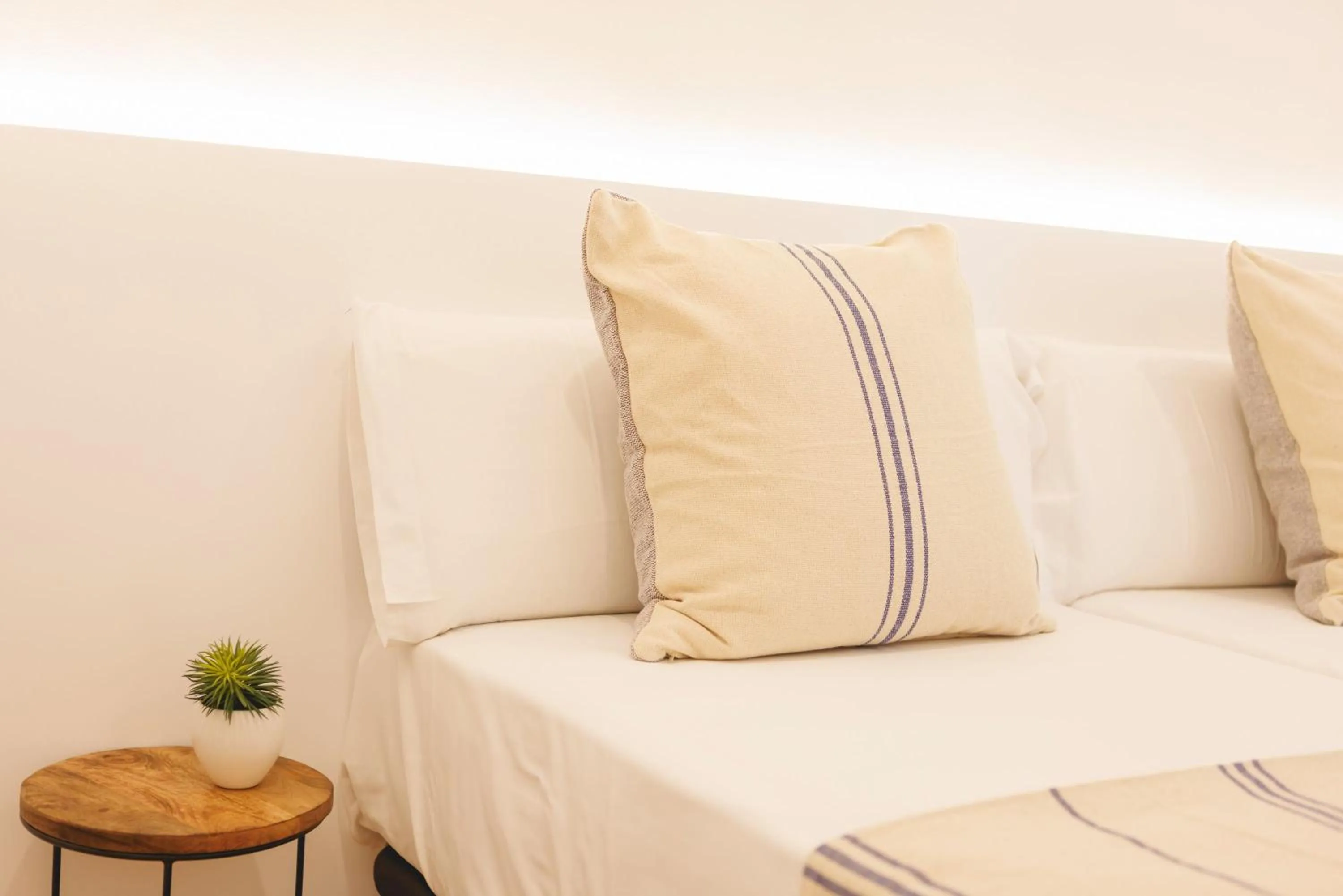 Bed in Bravissimo Devesa, 3 bedrooms and near the parc