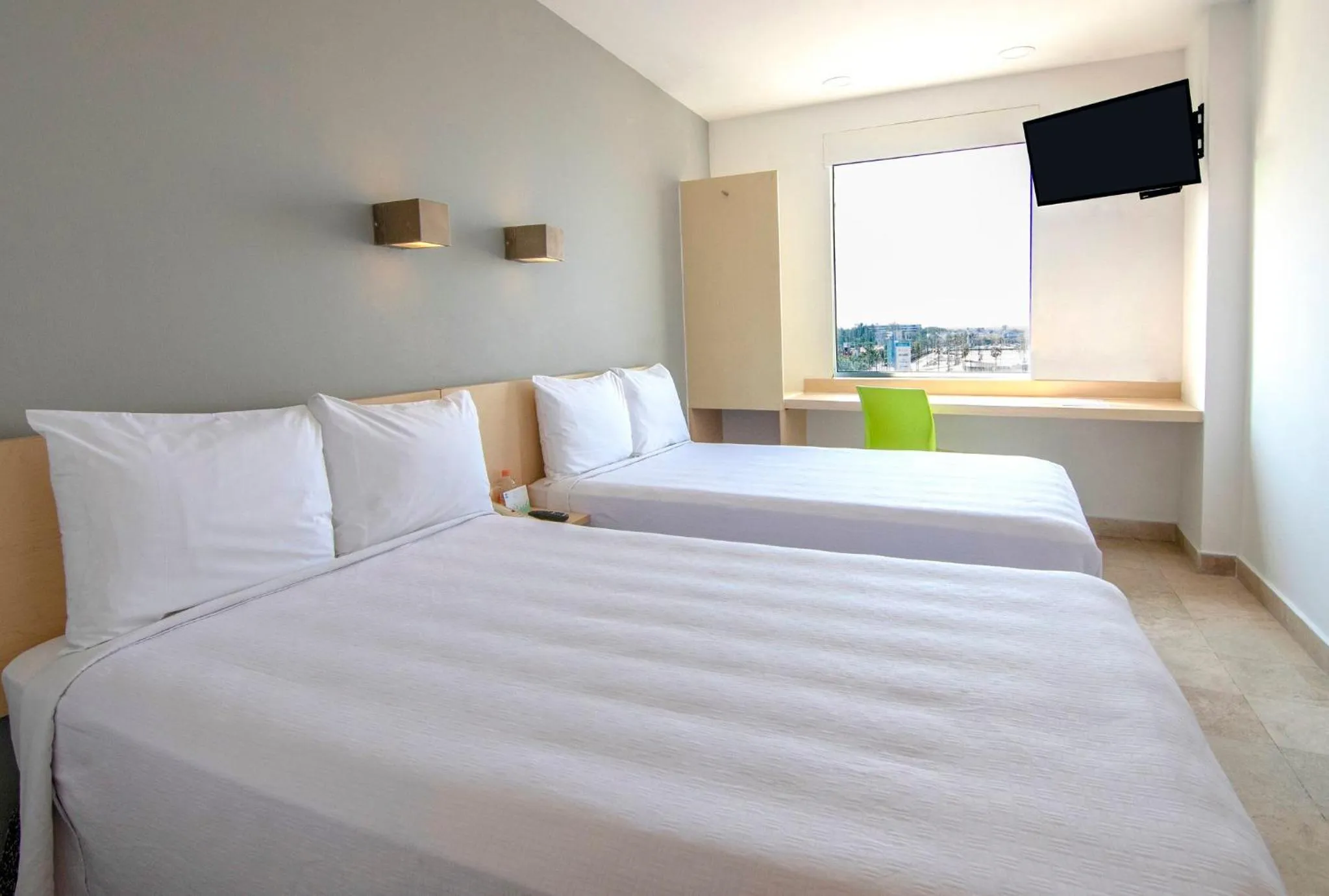 Bedroom, Bed in One Coatzacoalcos Forum
