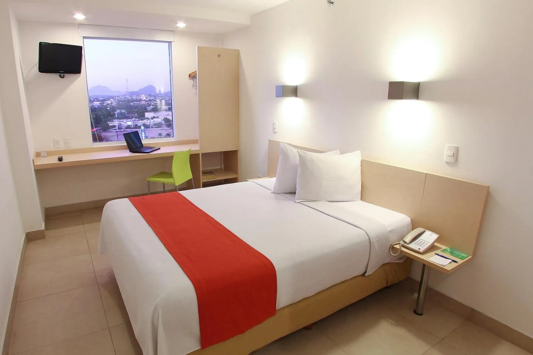 Bedroom, Bed in One Culiacan Forum