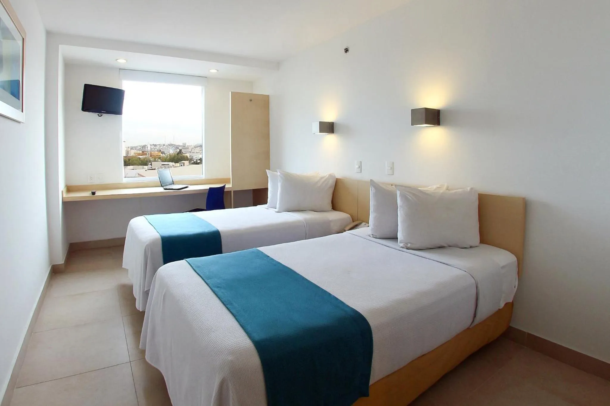 Bedroom, Bed in One Culiacan Forum