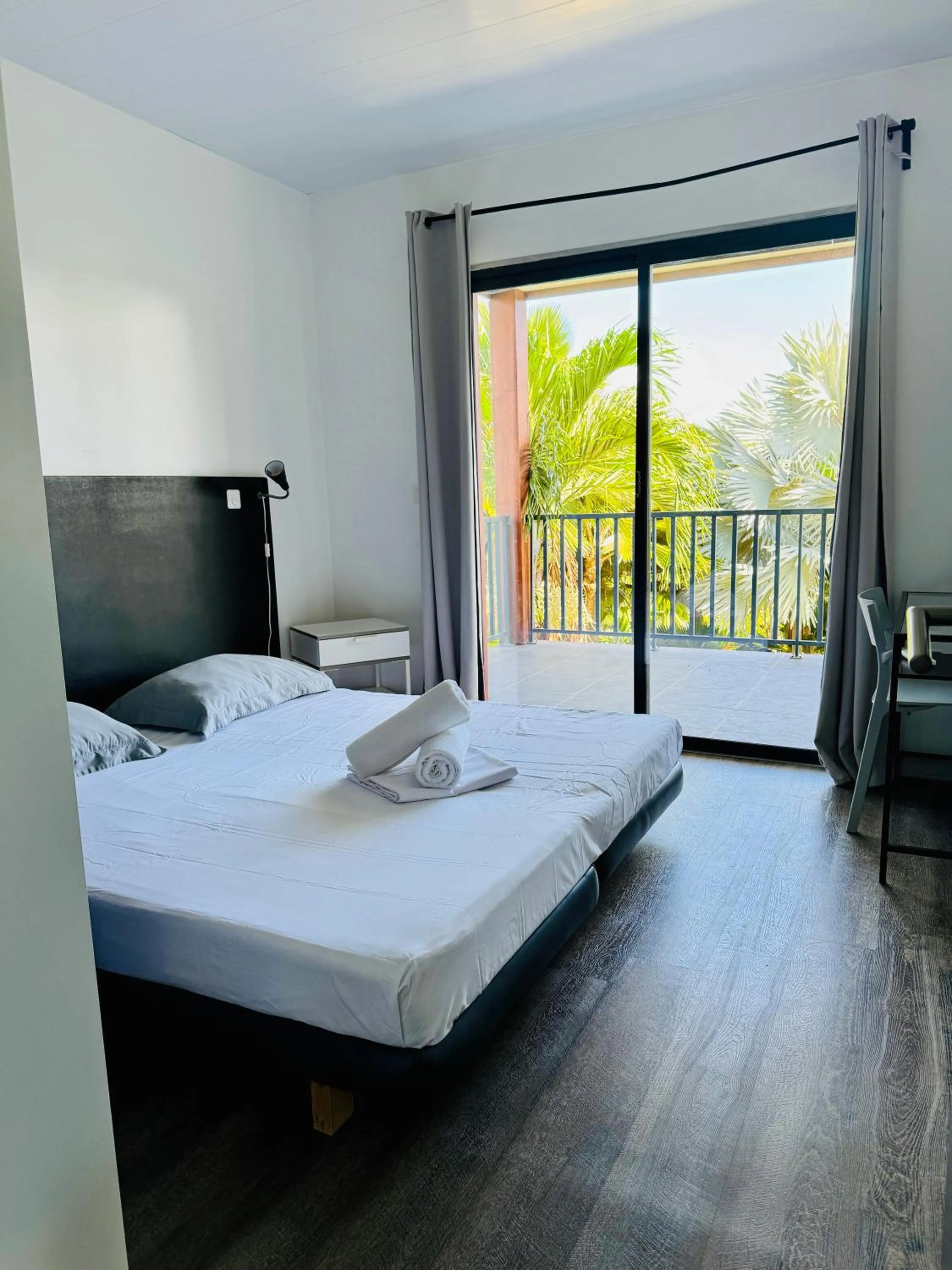 Bed in Le Village de la Pointe