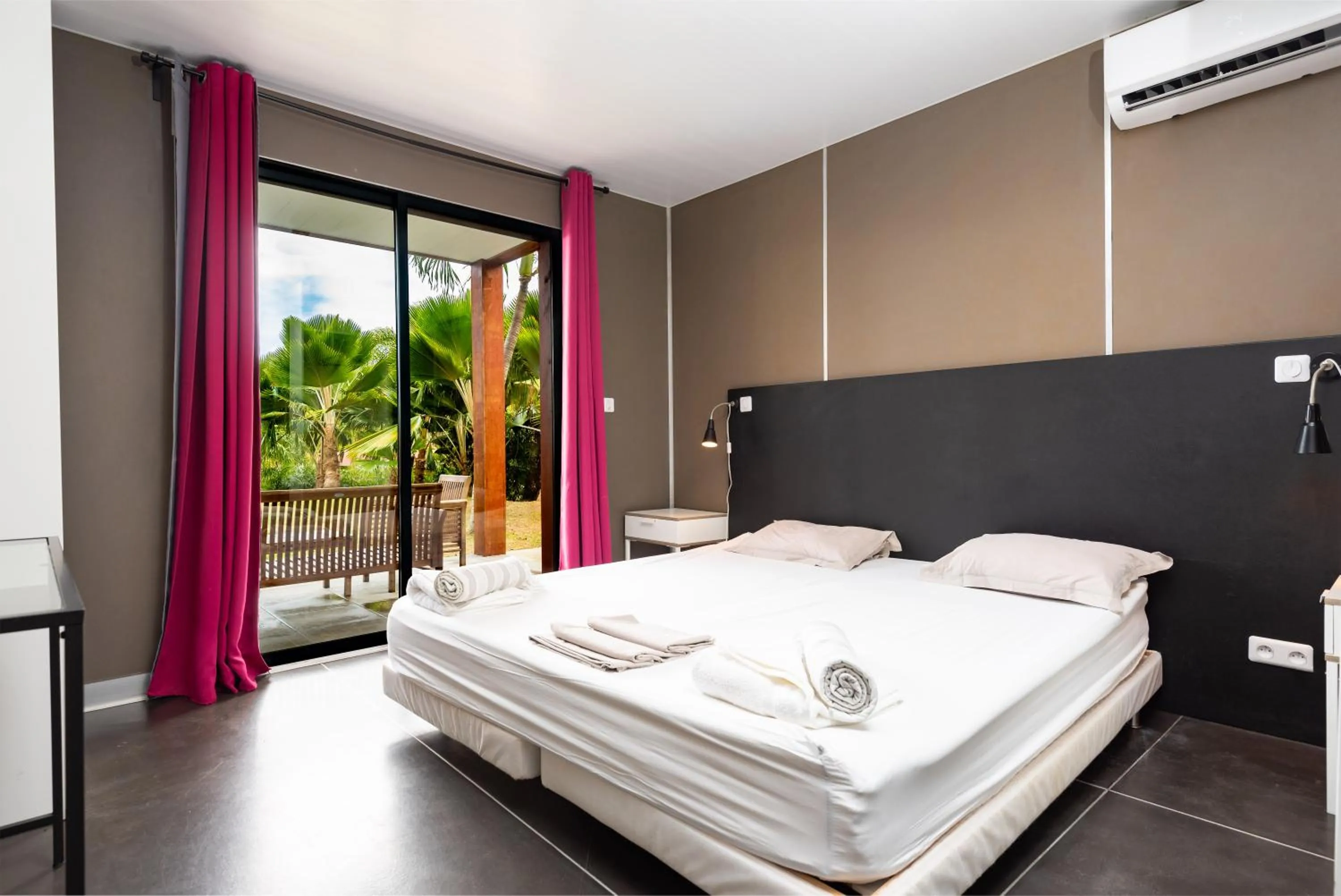 Patio, Bed in Le Village de la Pointe