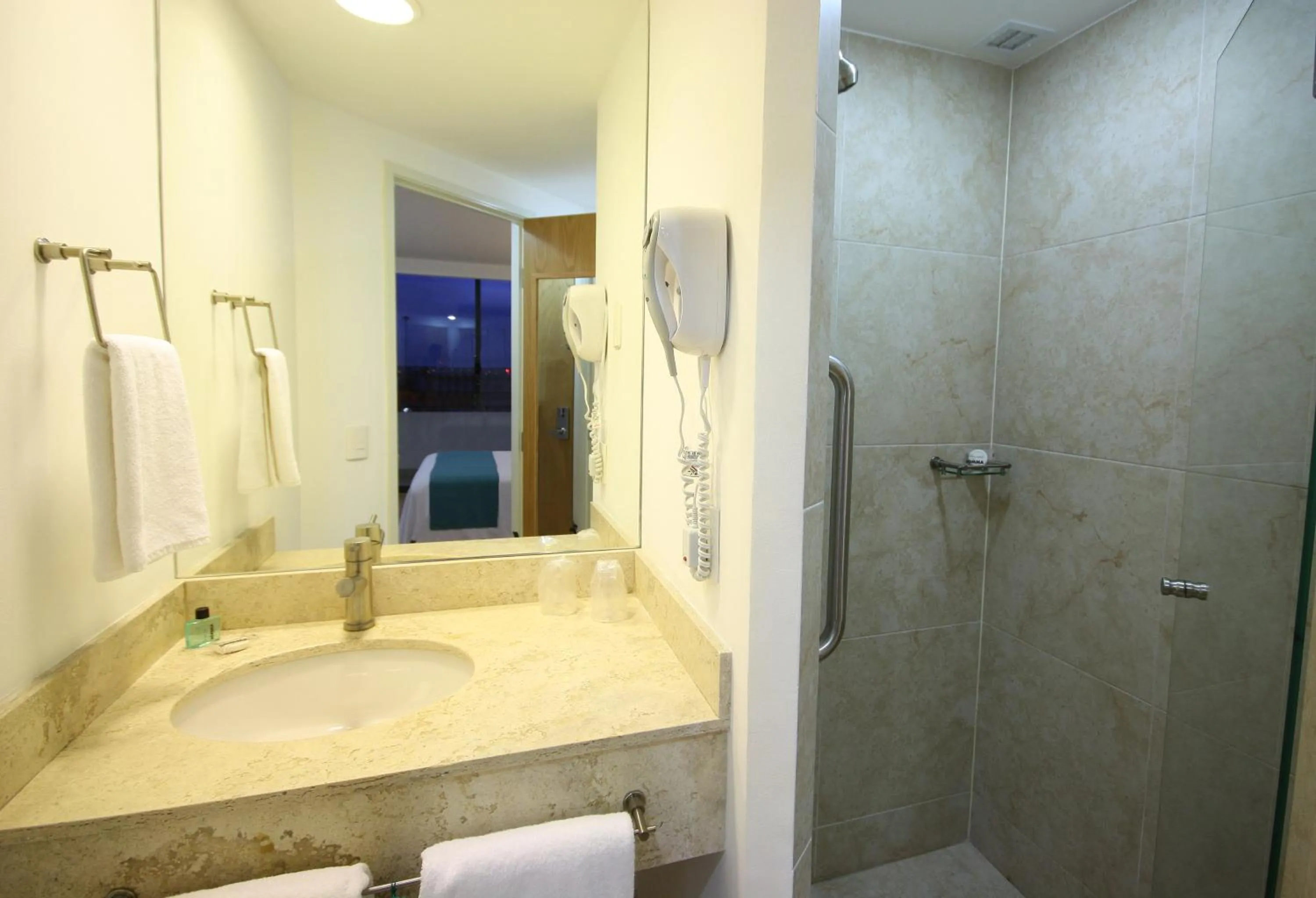 Bedroom in One Guadalajara Centro Historico