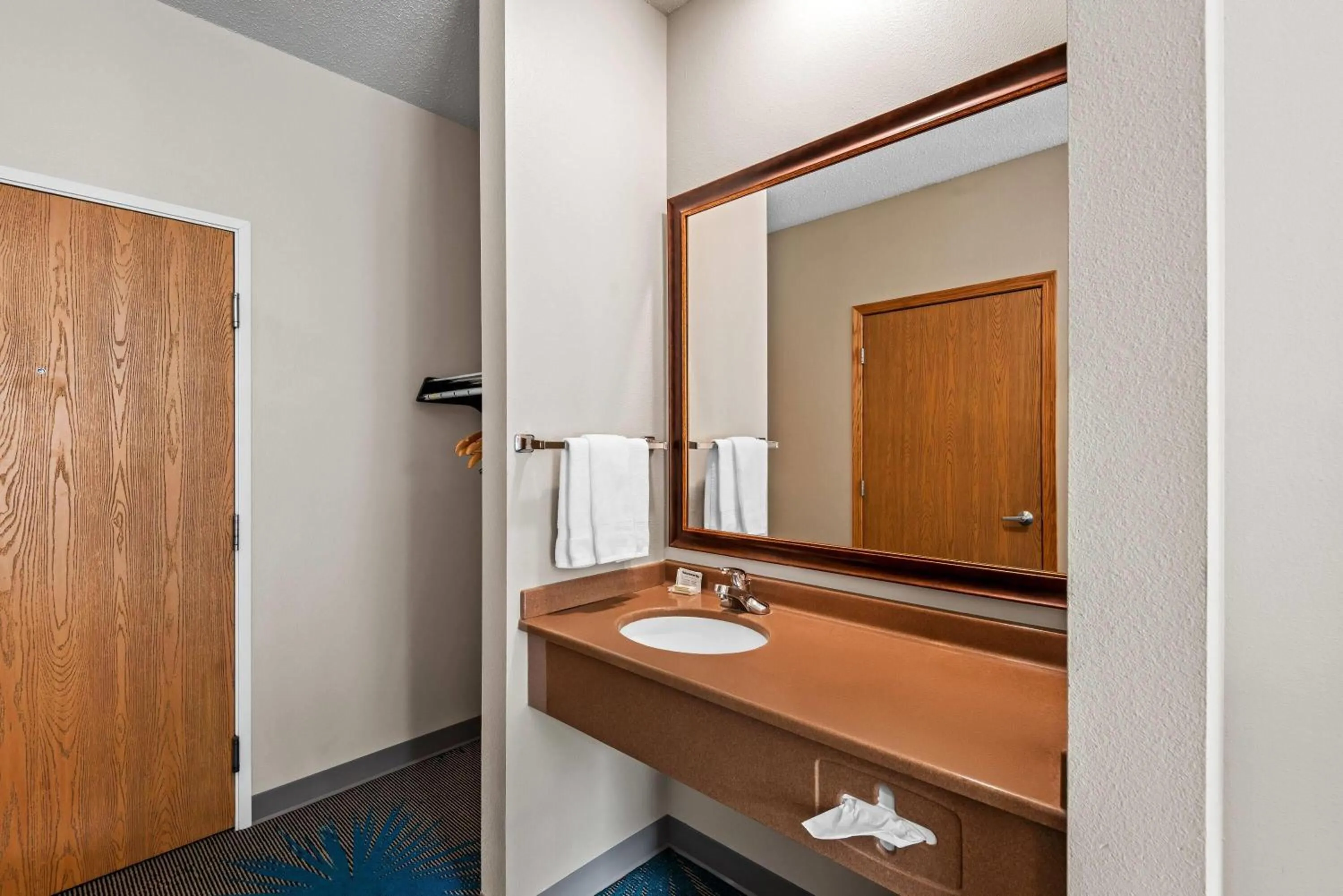 Bathroom in Days Inn by Wyndham Carroll