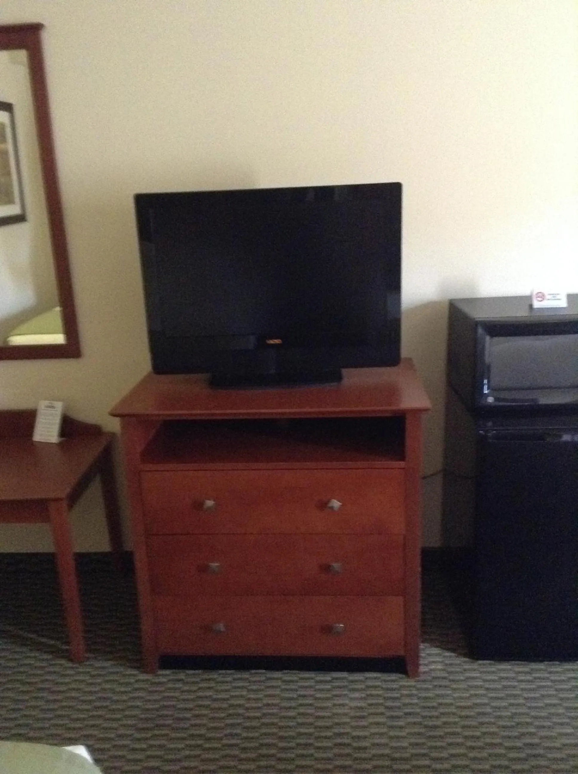 TV and multimedia in Days Inn by Wyndham Carroll