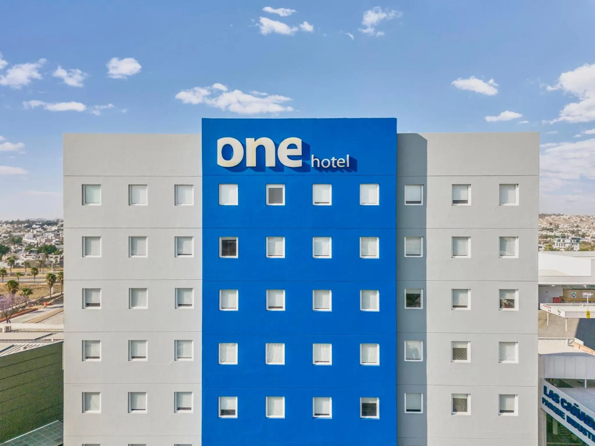 Property building in One Guadalajara Periferico Norte