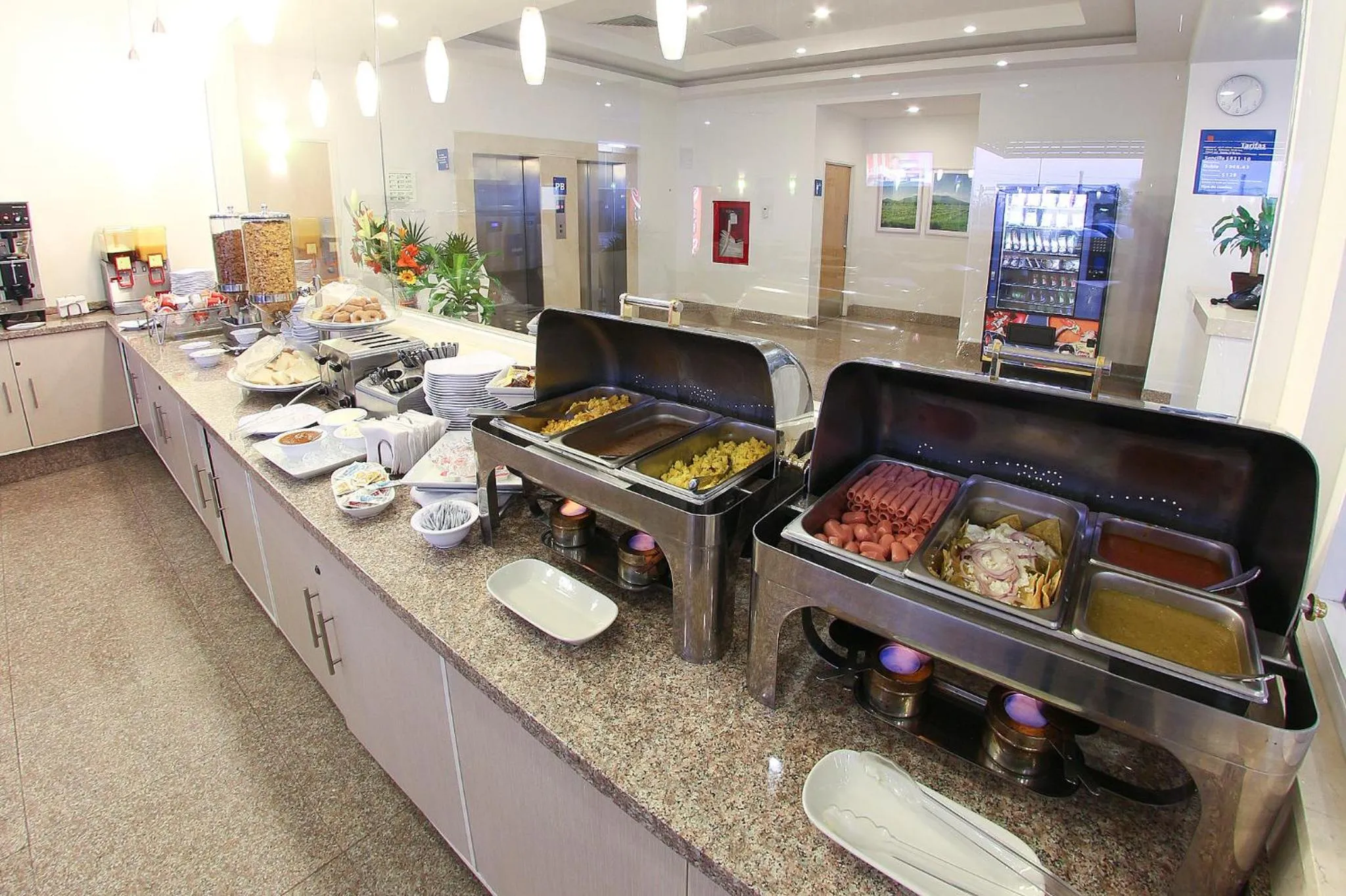 Restaurant/places to eat in One Guadalajara Periferico Norte