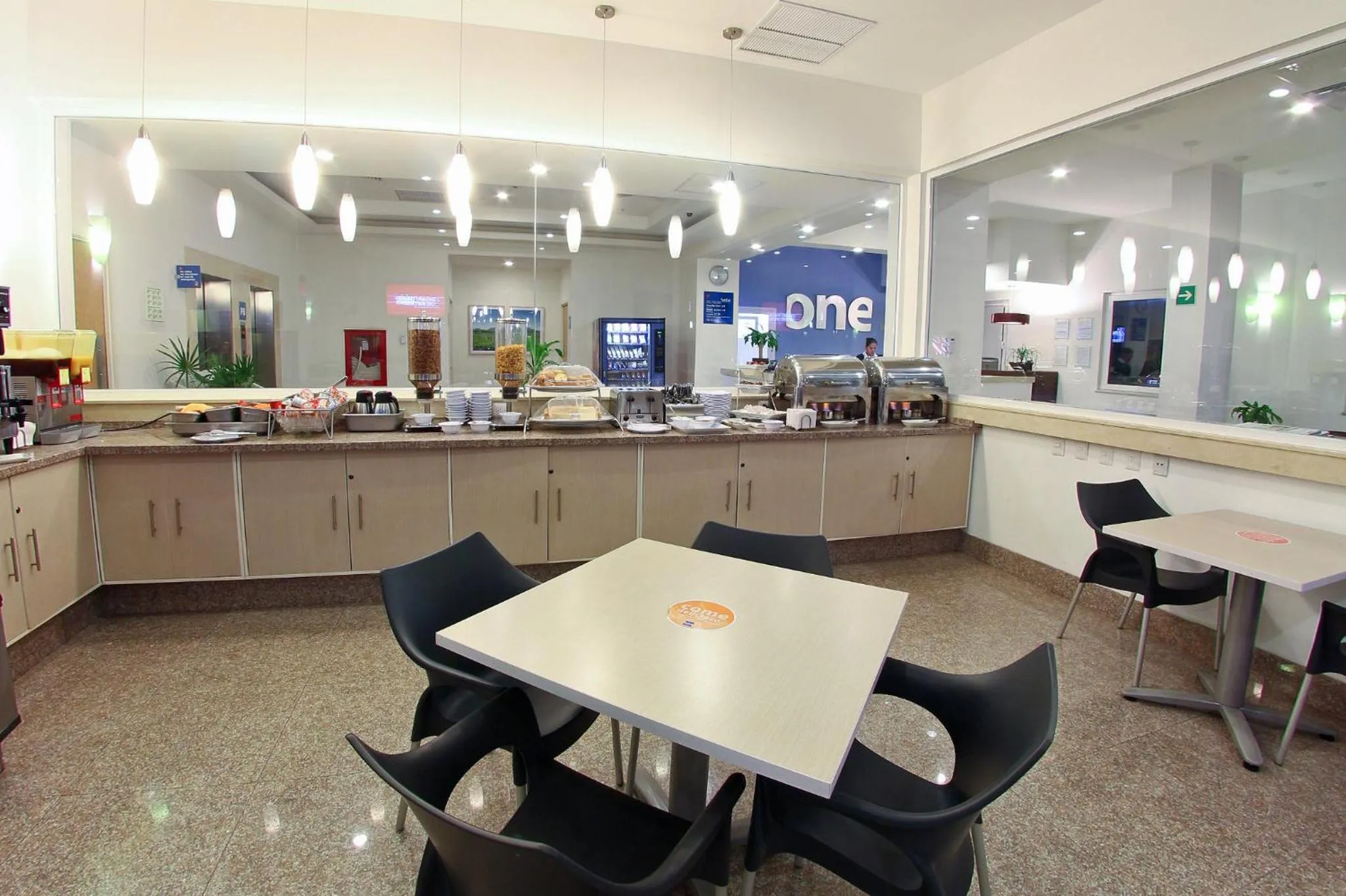 Restaurant/places to eat in One Guadalajara Periferico Norte