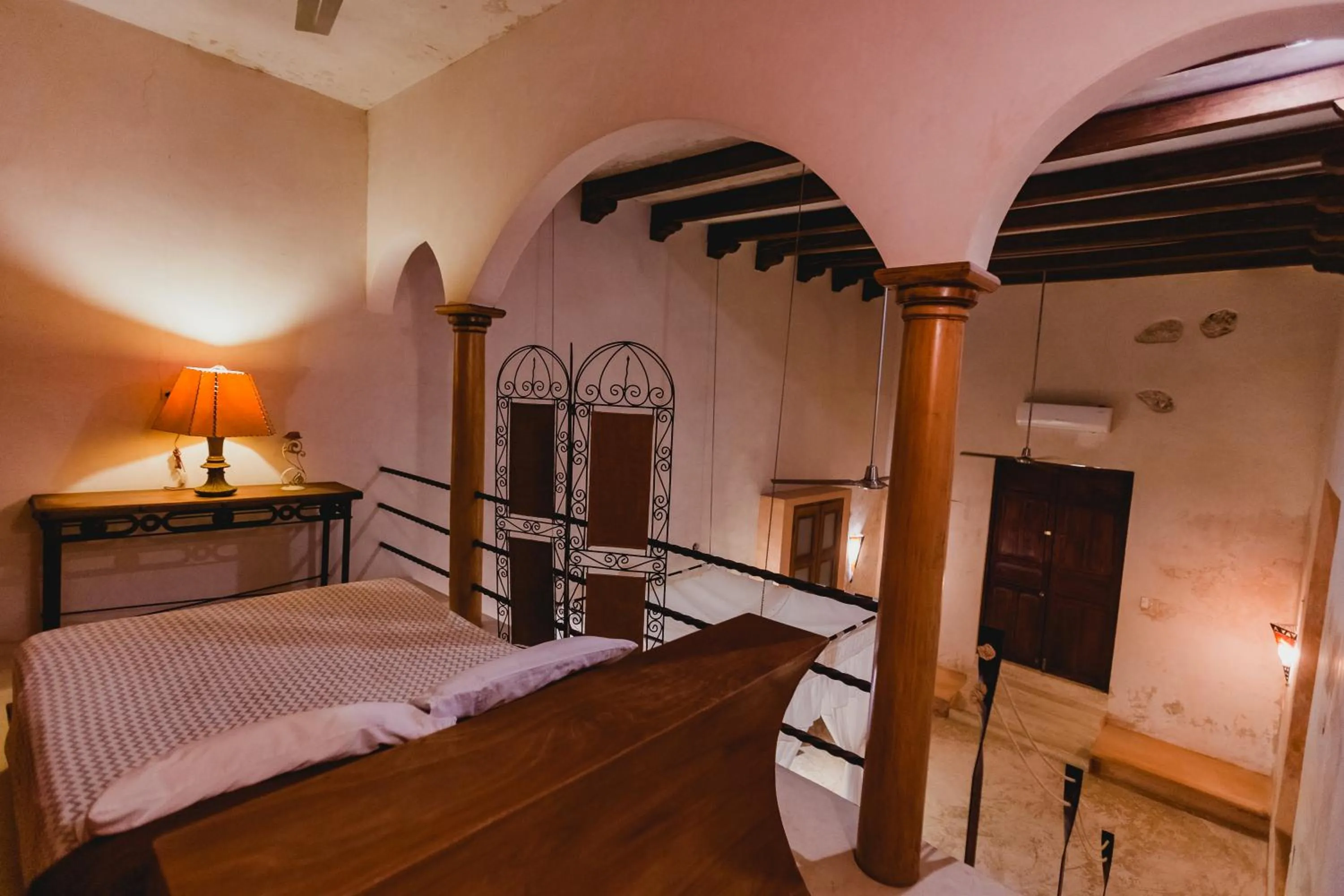 Photo of the whole room, Bed in Hacienda Sacnicte