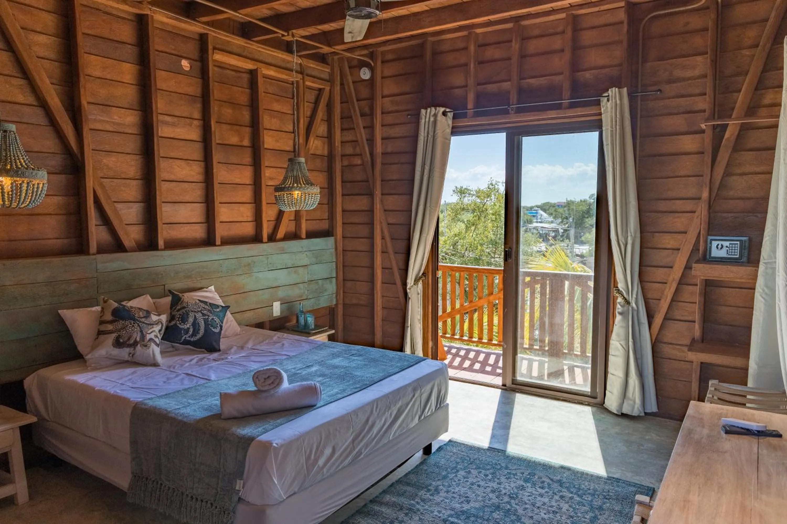 Bed in Krak-Inn Holbox - Pet Friendly