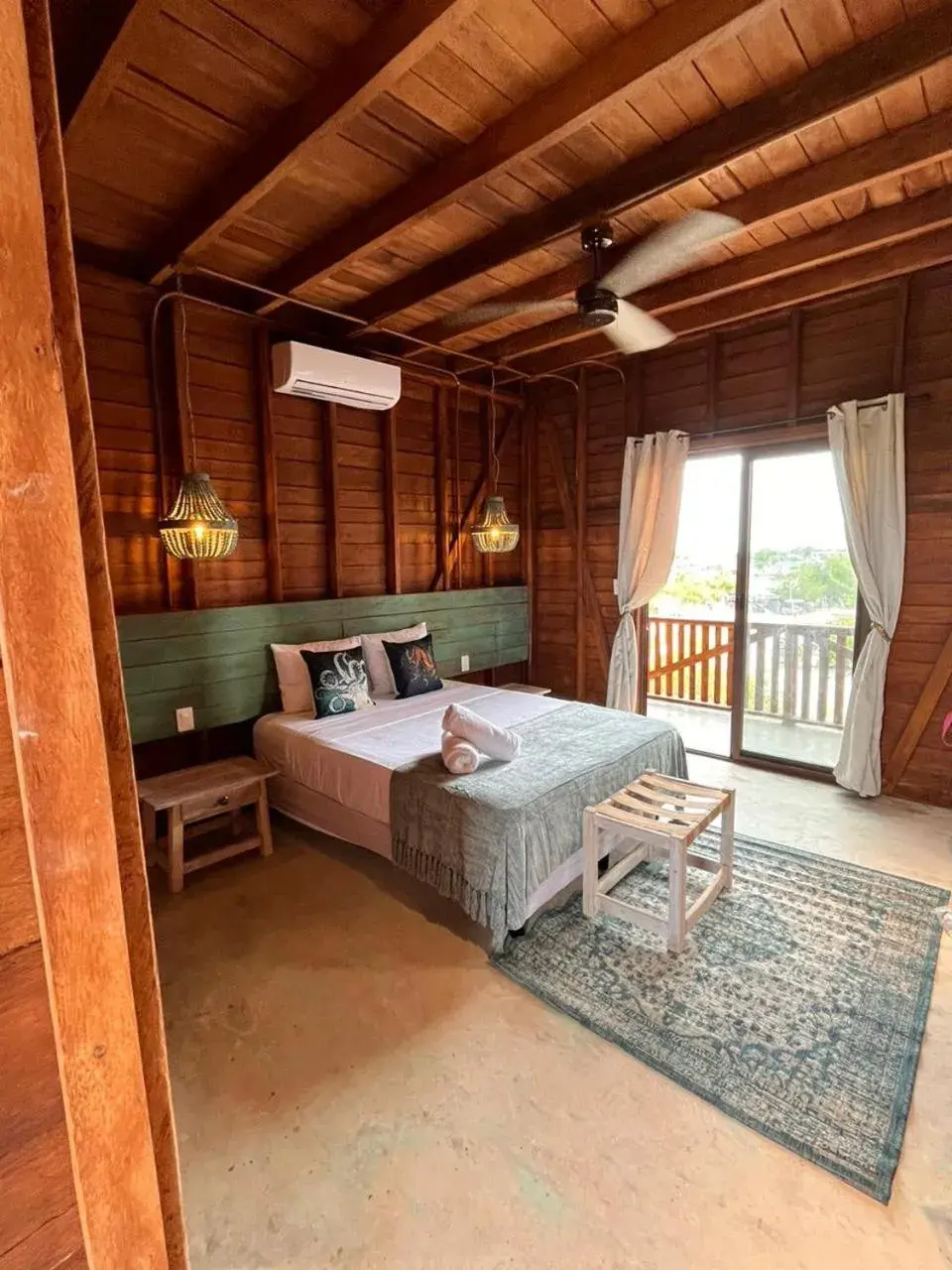 Standard Double Room in Krak-Inn Holbox - Pet Friendly Standard Double Room in Krak-Inn Holbox - Pet Friendly