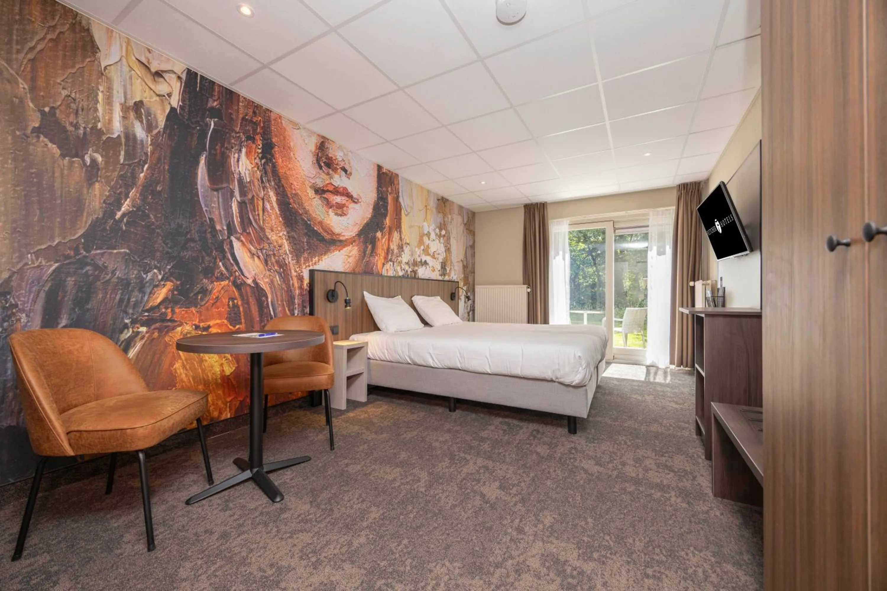 Bedroom, Bed in Fletcher Hotel Restaurant Victoria-Hoenderloo