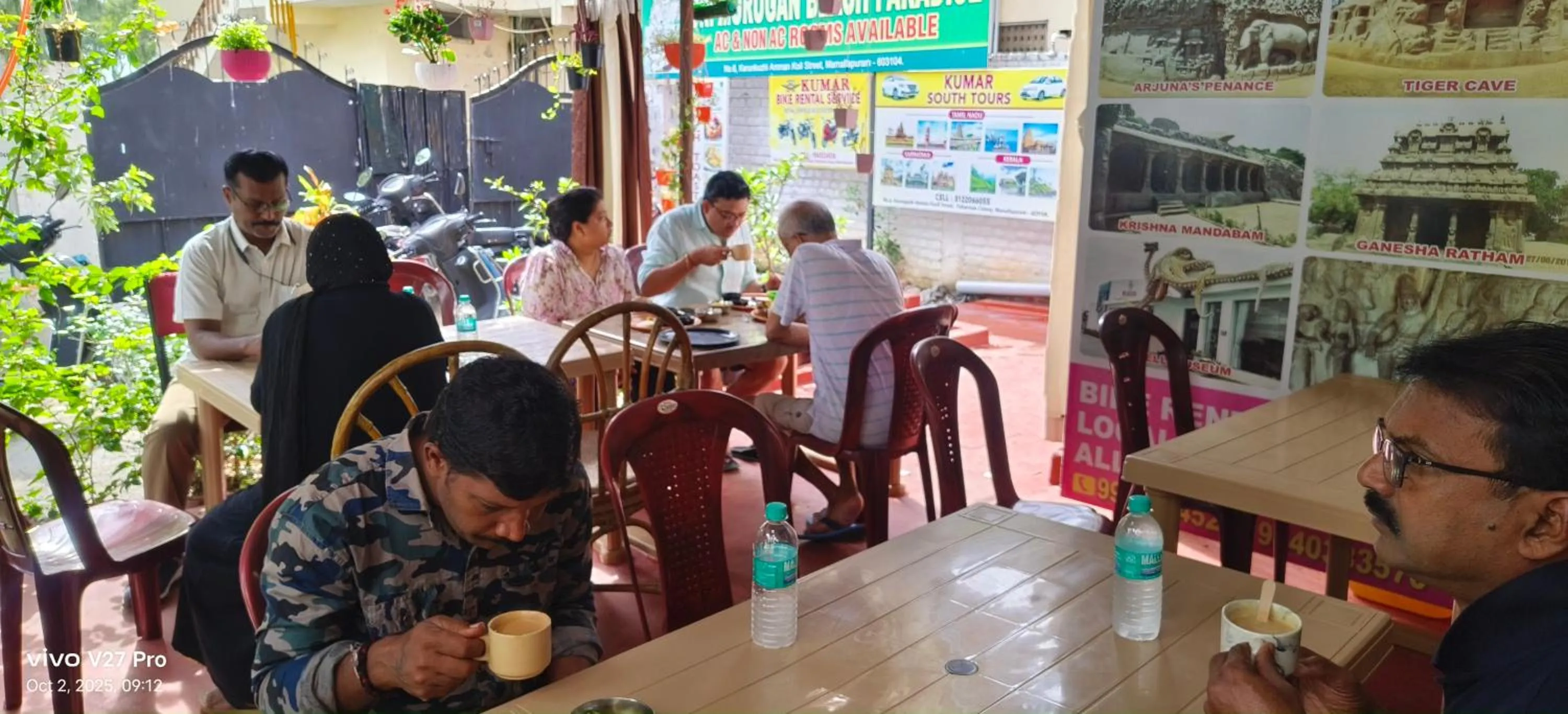 Restaurant/places to eat in Sri Murugan Beach Paradise Hotel