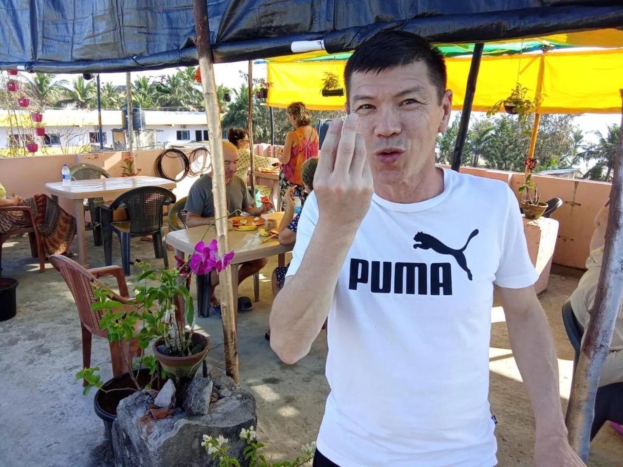 Balcony/Terrace in Sri Murugan Beach Paradise Hotel