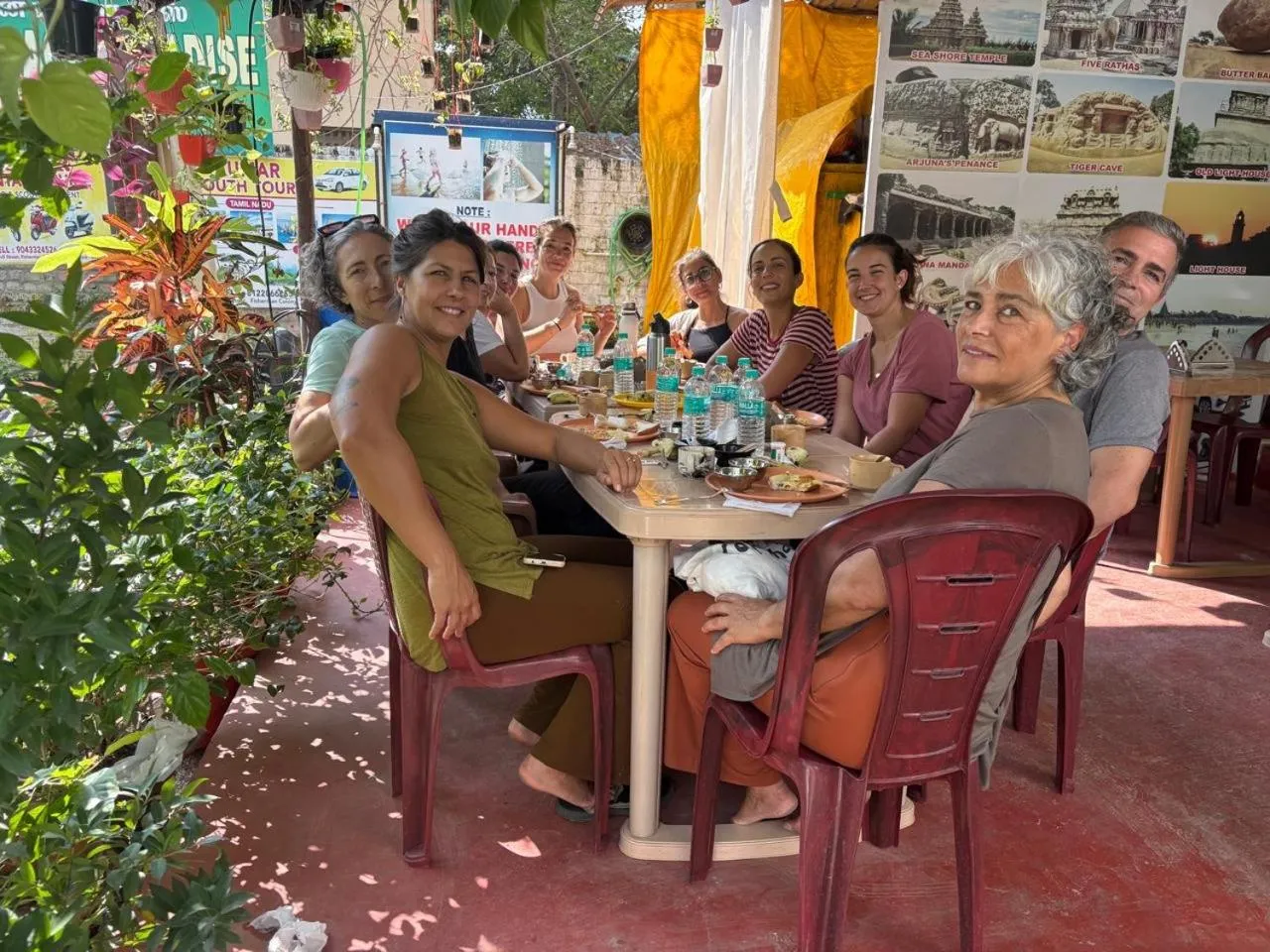 Restaurant/places to eat in Sri Murugan Beach Paradise Hotel