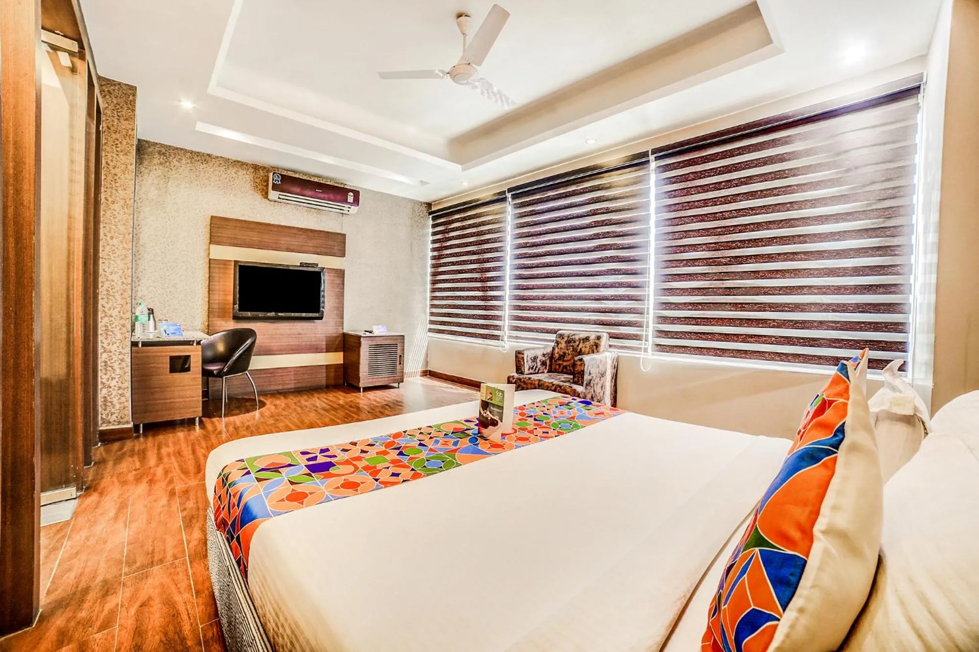 Bed in FabHotel Aqua