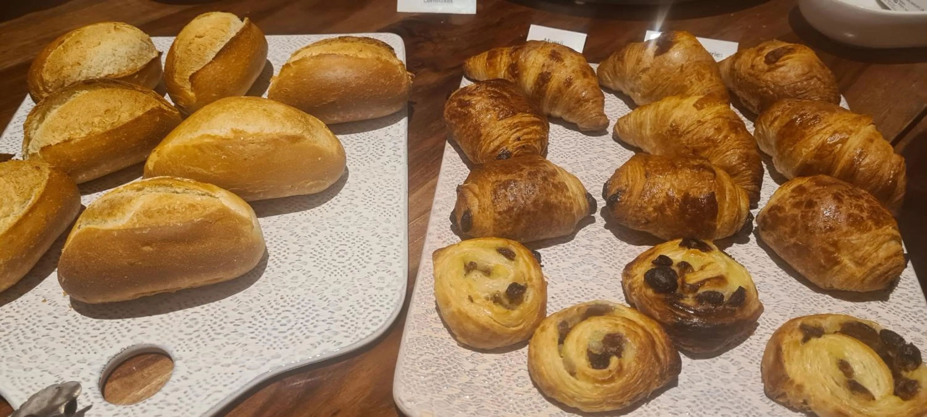 Breakfast in London Lodge Hotel