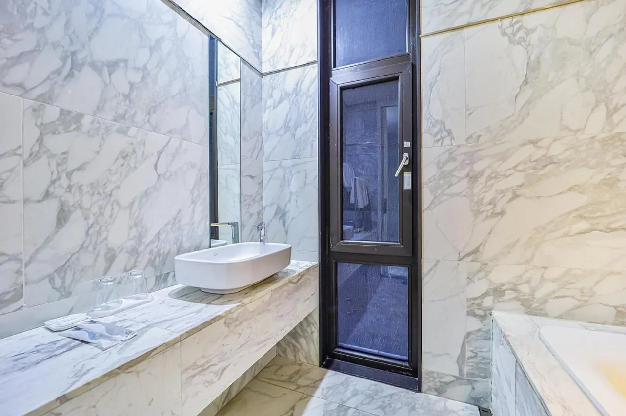 Bathroom in js 부티크 호텔 동탄