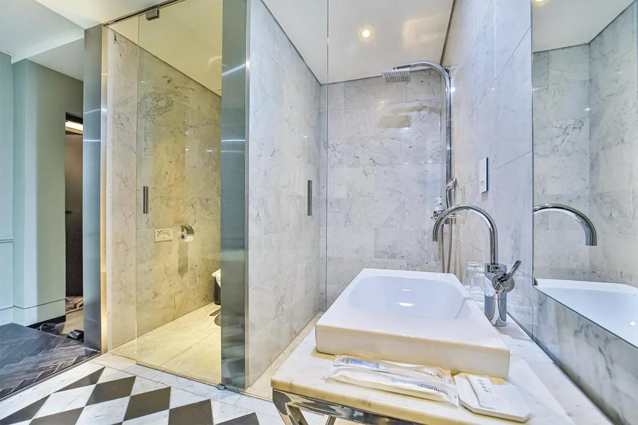 Bathroom in js 부티크 호텔 동탄