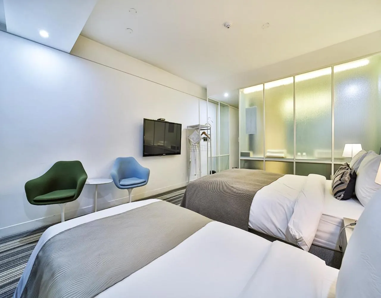 Bed in JS Boutique Hotel