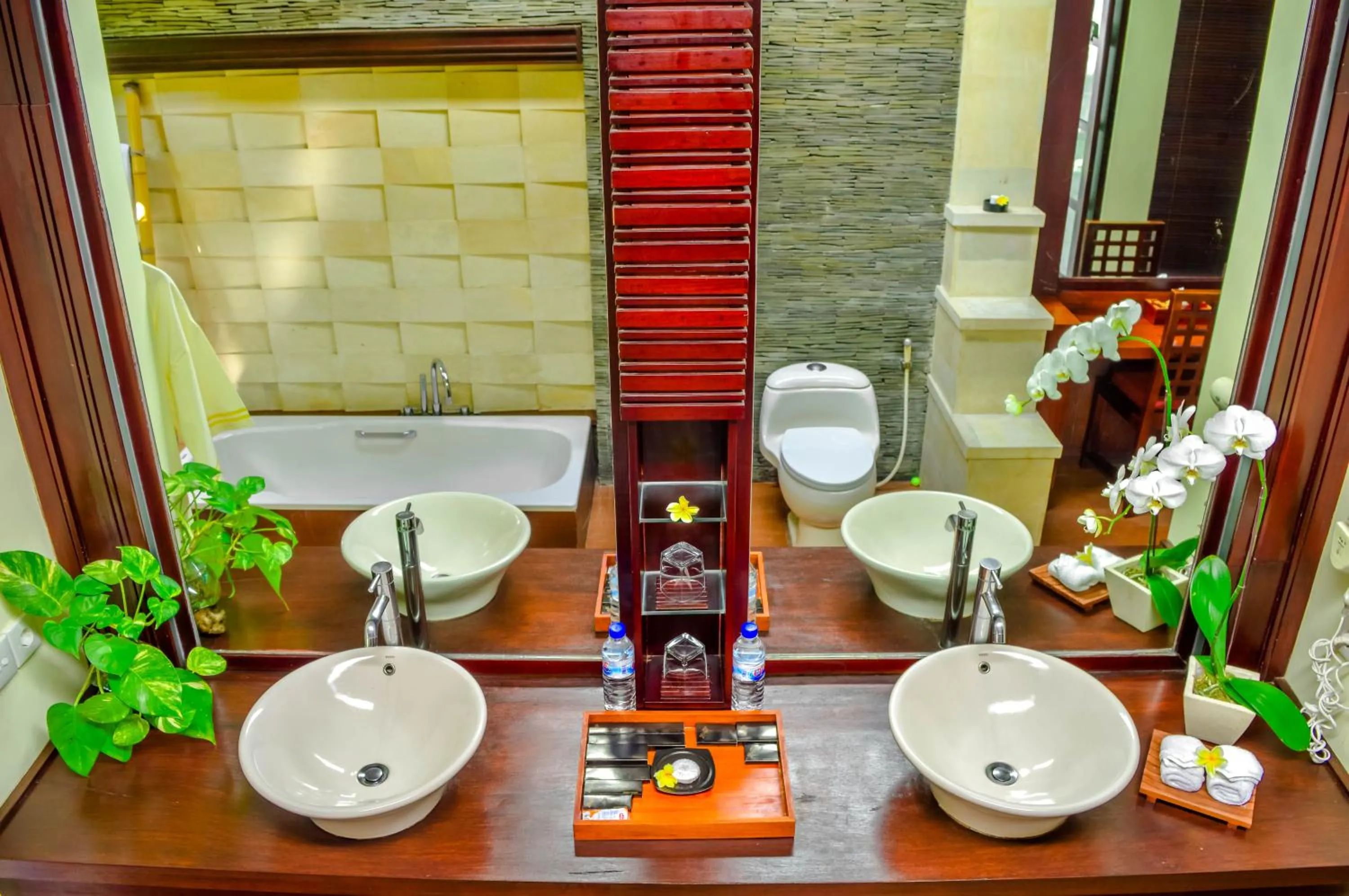 Shower in The Bali Dream Suite Villa Seminyak