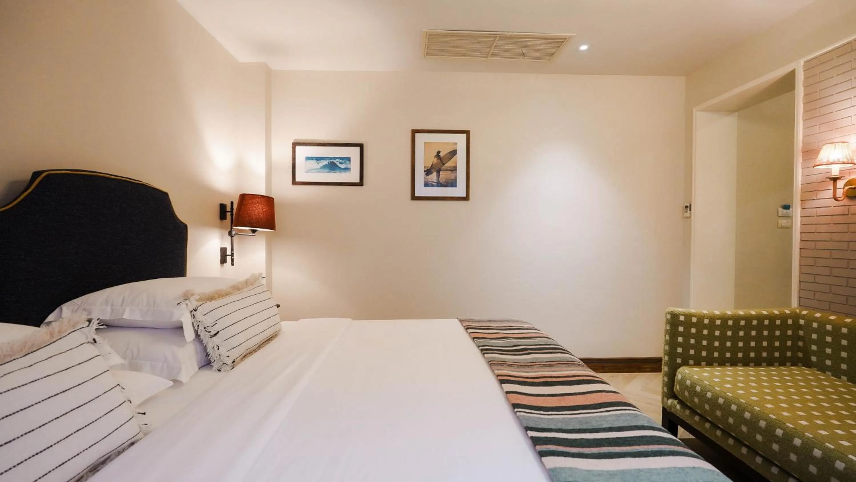 Bed in Sugar Marina Hotel-SURF-Kata Beach