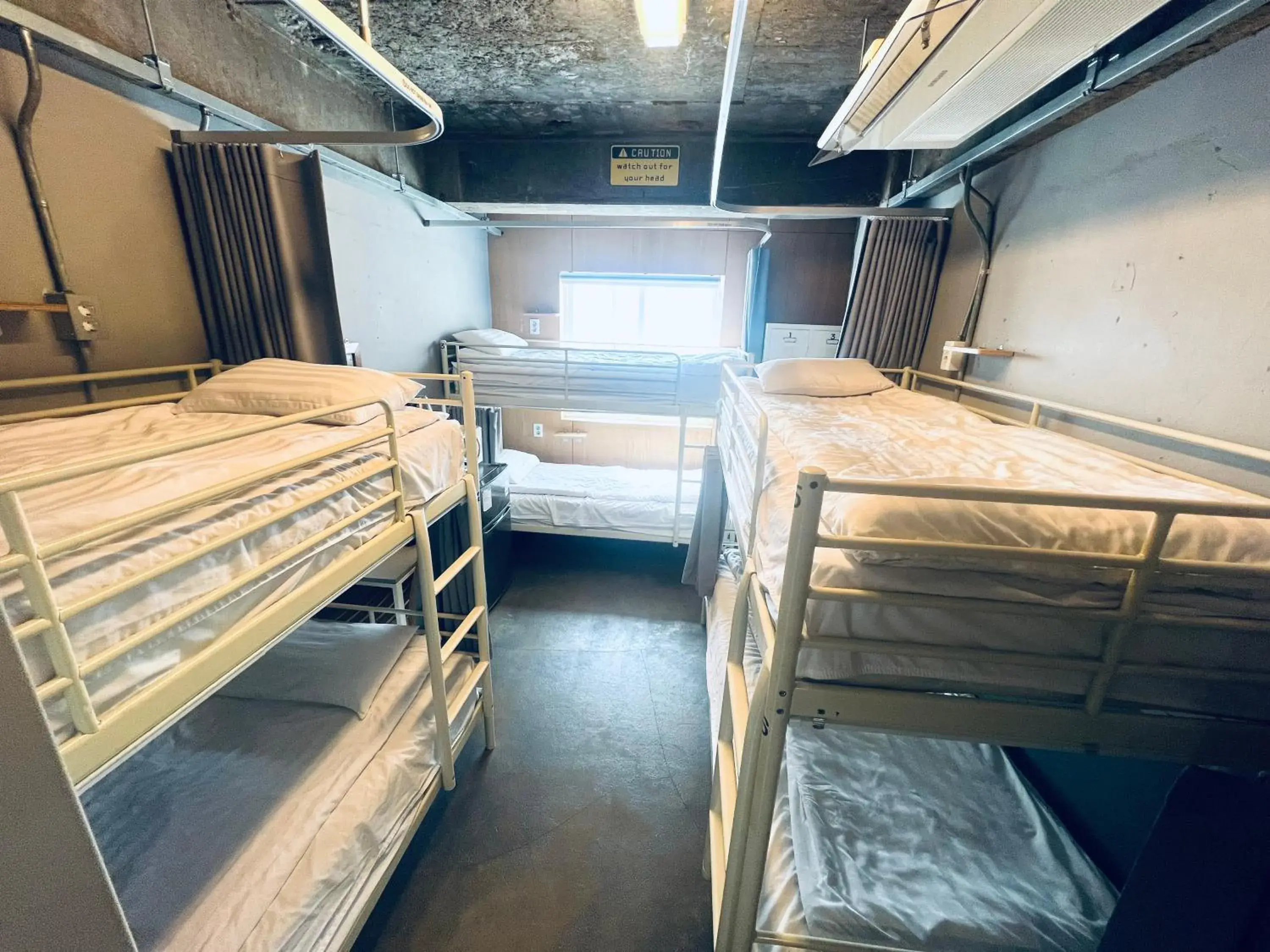 Bed in 6-Bed Mixed Dormitory Room in G Guesthouse Itaewon In Seoul Bed in 6-Bed Mixed Dormitory Room in G Guesthouse Itaewon In Seoul