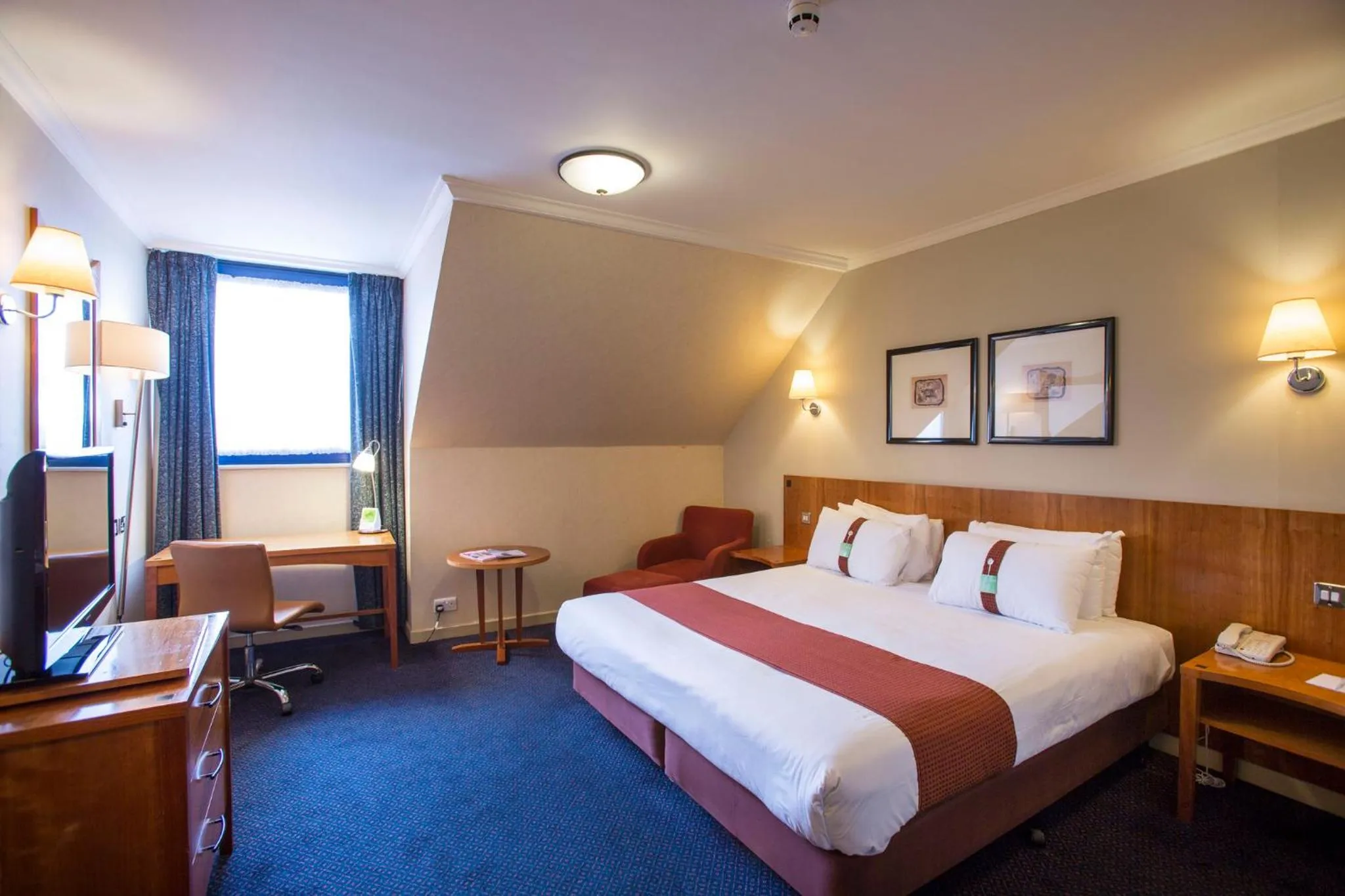 Photo of the whole room in Holiday Inn Luton South - M1 Junction 9