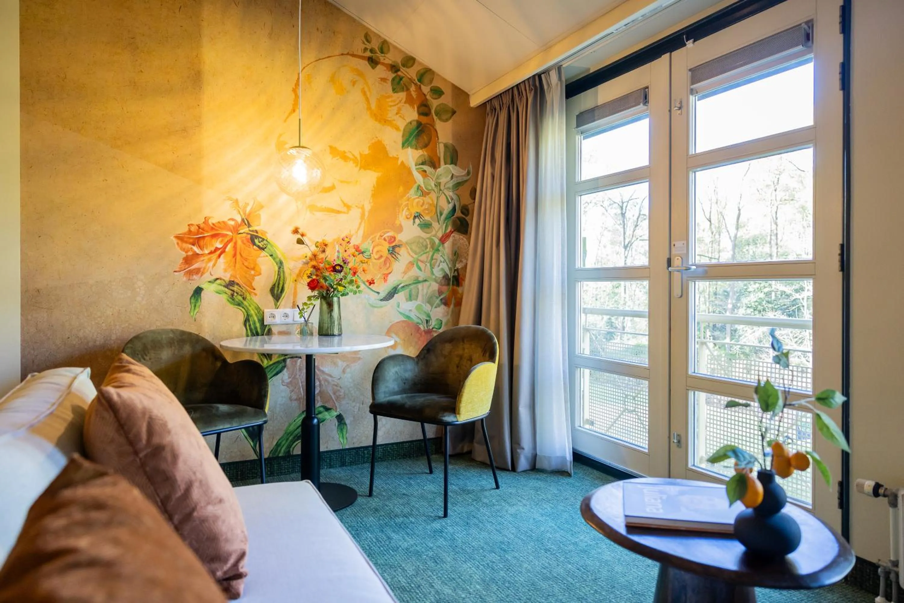 Seating area in Parkhotel Tjaarda