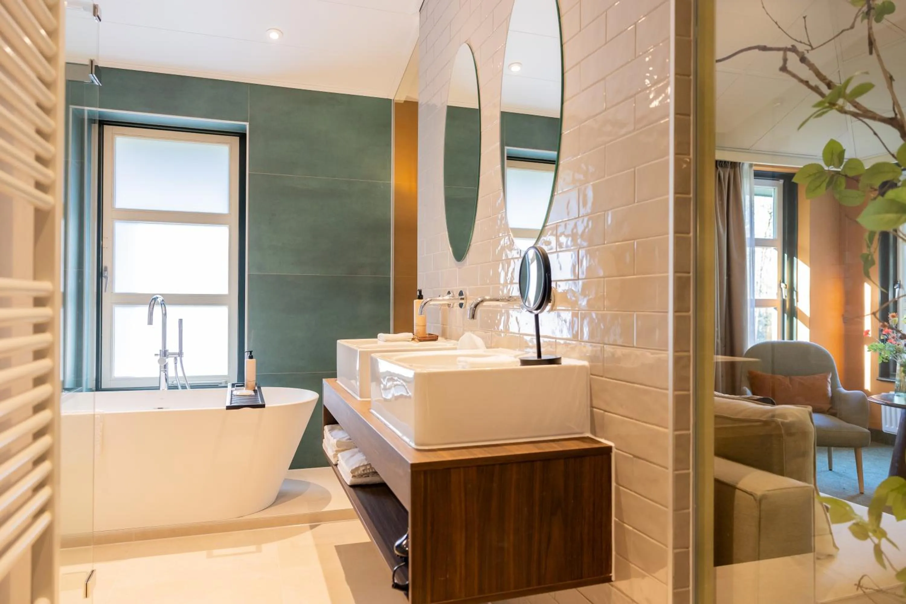 Bathroom in Parkhotel Tjaarda