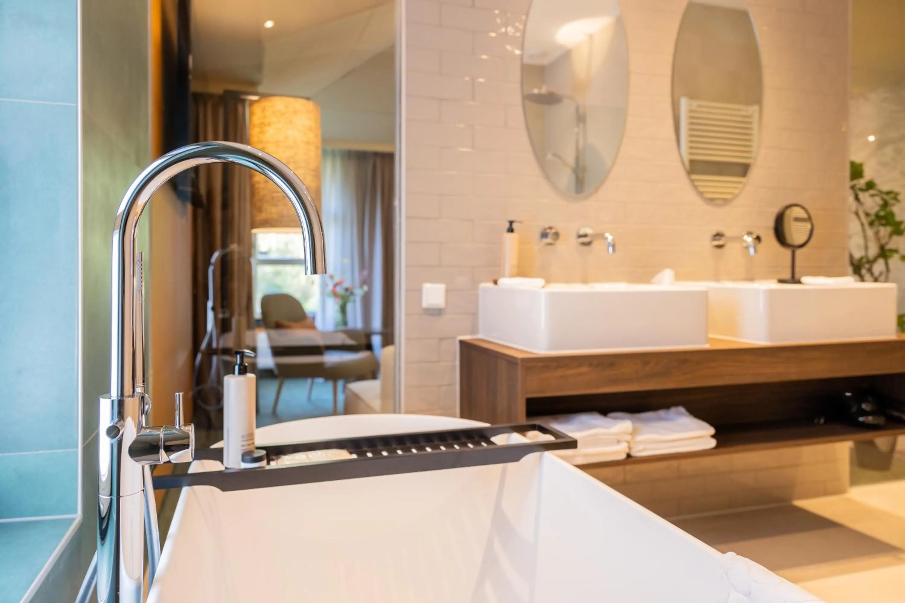 Bathroom in Parkhotel Tjaarda