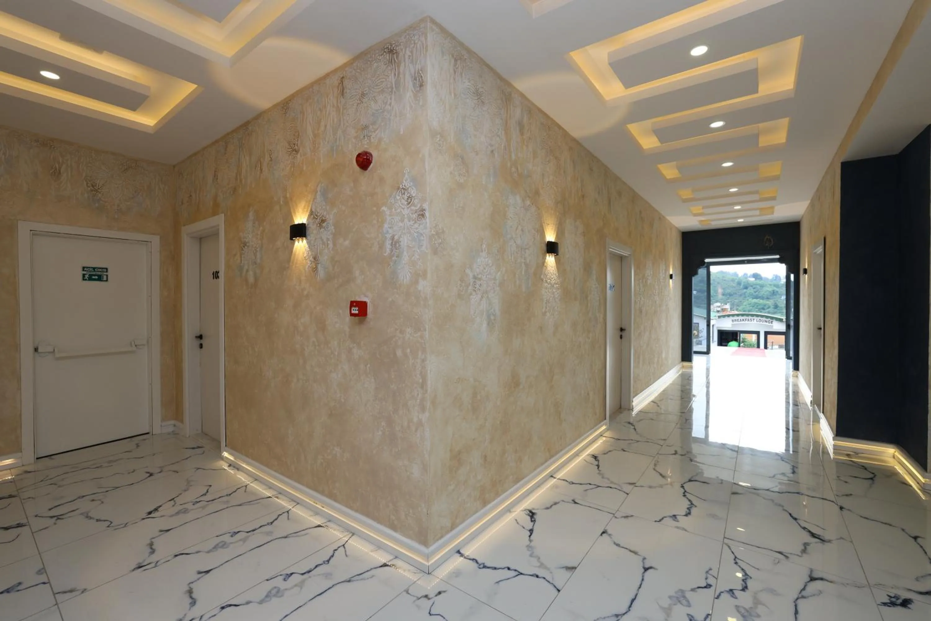 Lobby or reception in Perla Blanca Hotel