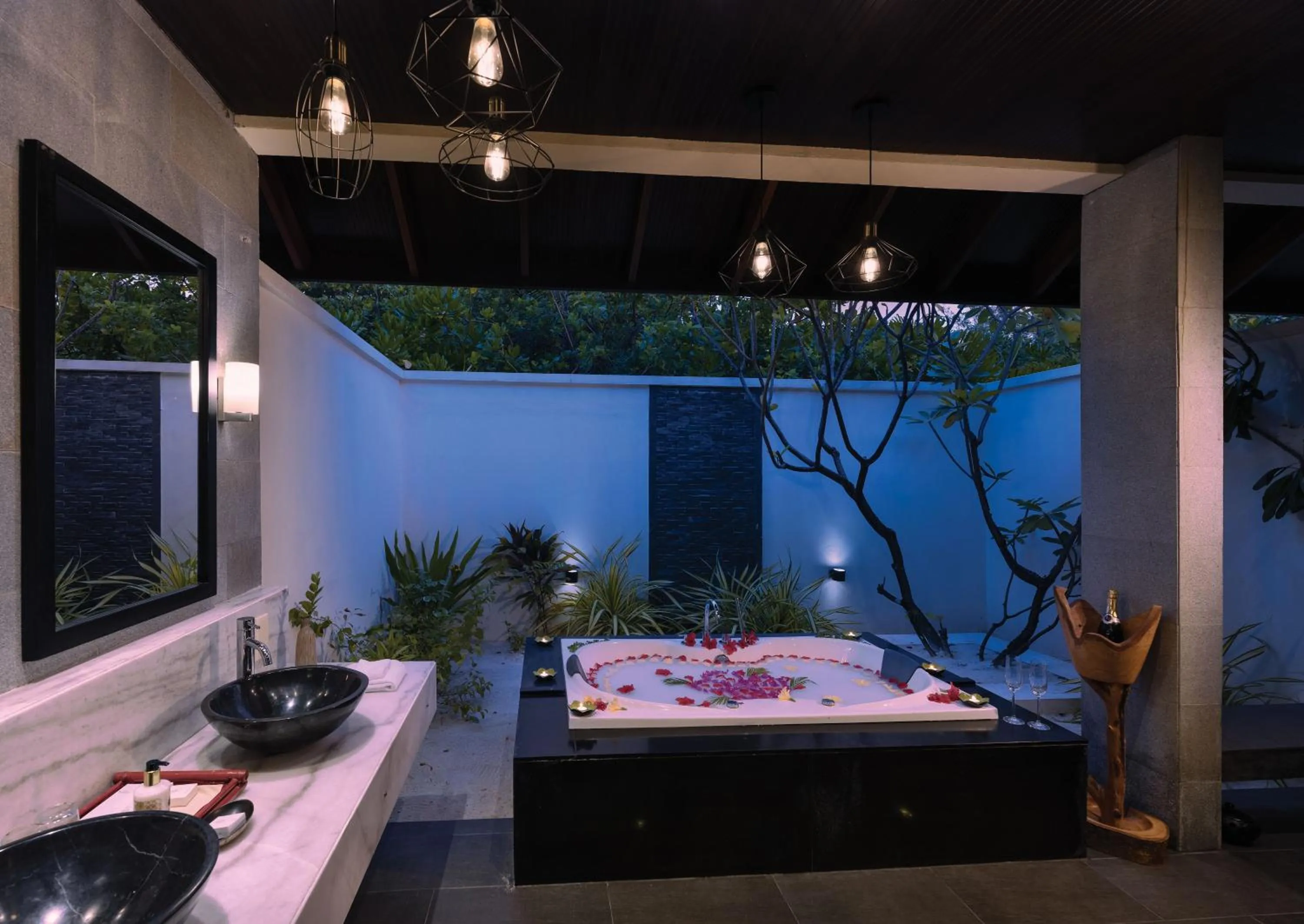 Bathroom in Atmosphere Kanifushi - Premium All Inclusive with Free Transfers