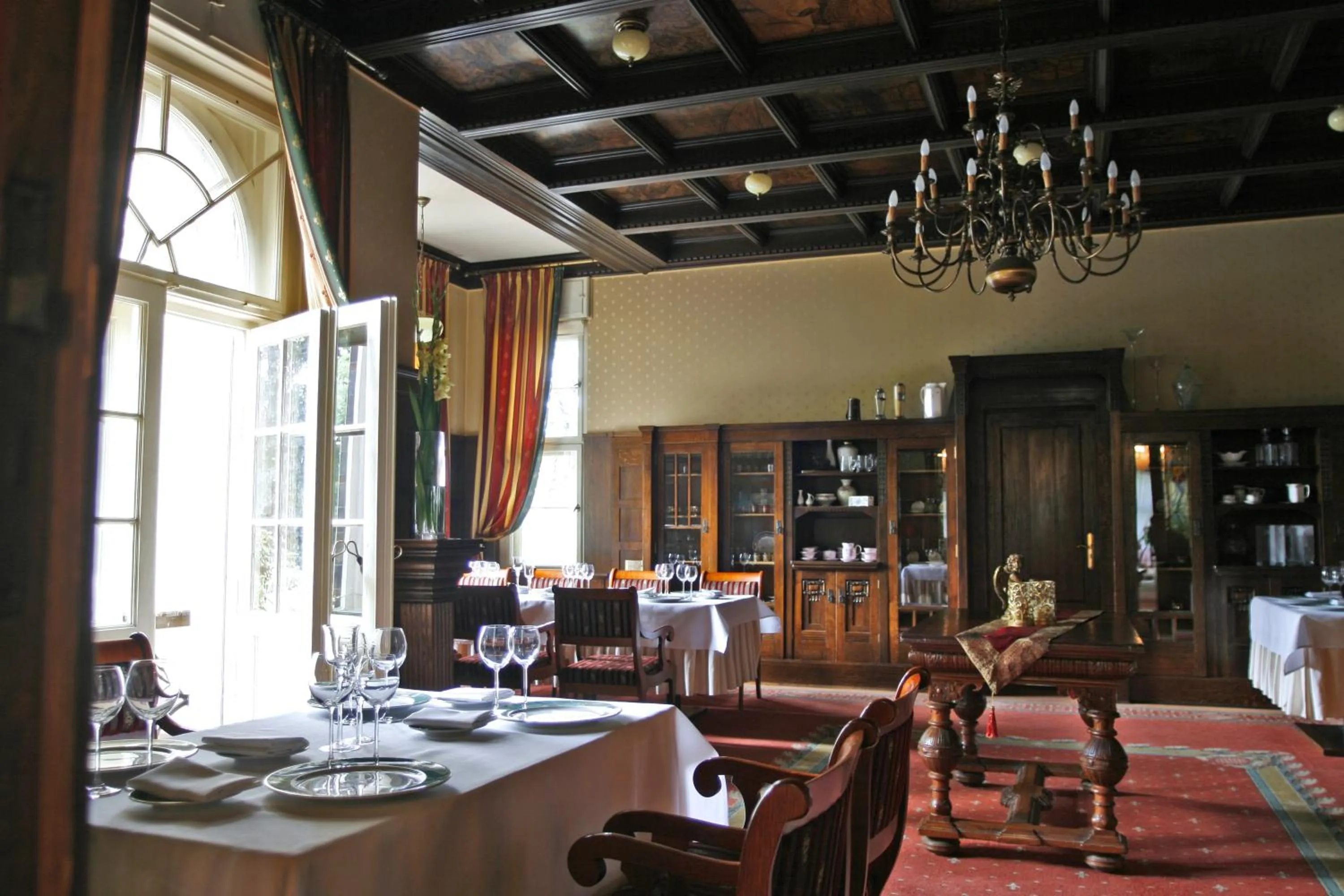 Restaurant/places to eat in Rezydencja Willa Park & Restauracja