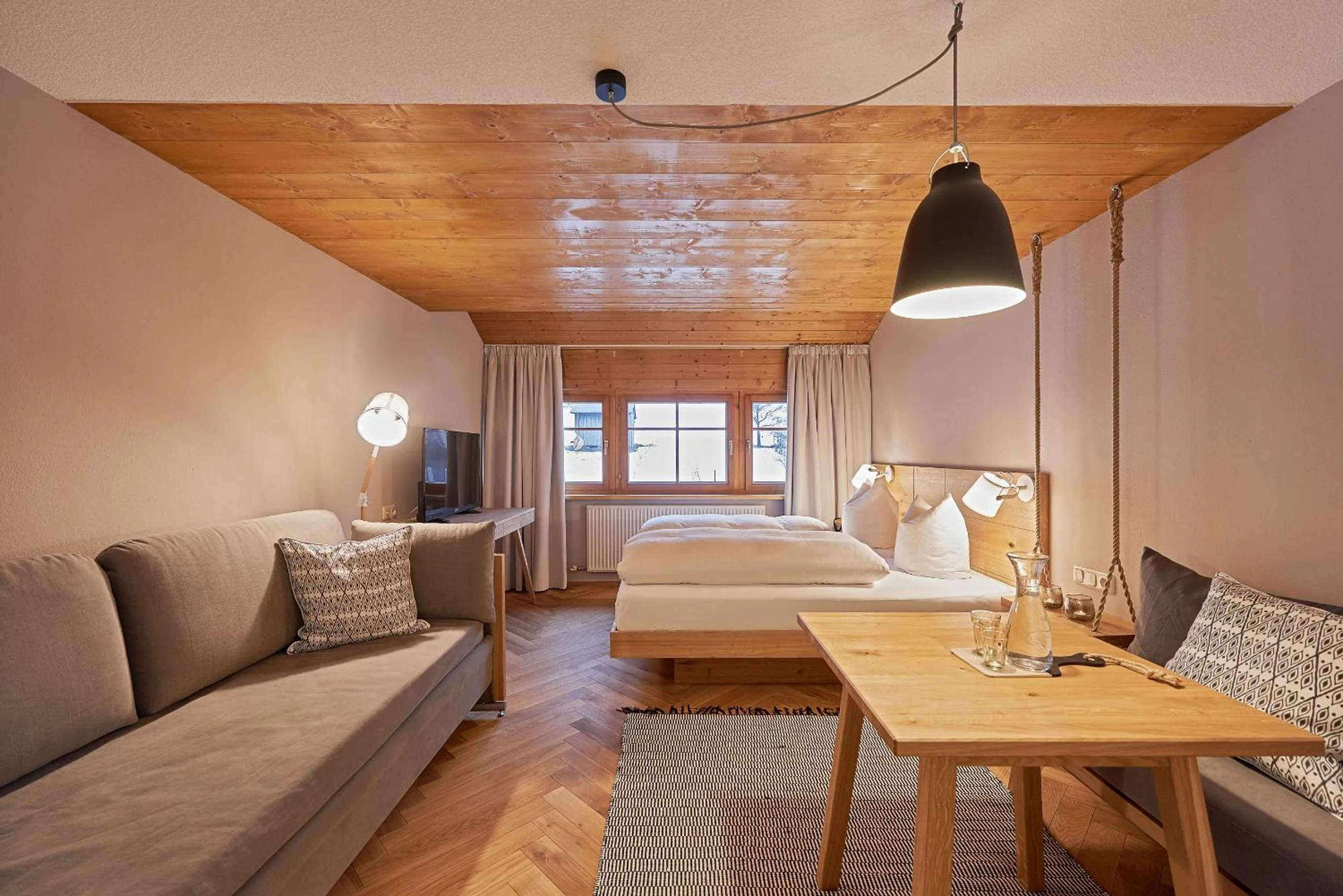 Photo of the whole room, Bed in Hotel Rössle