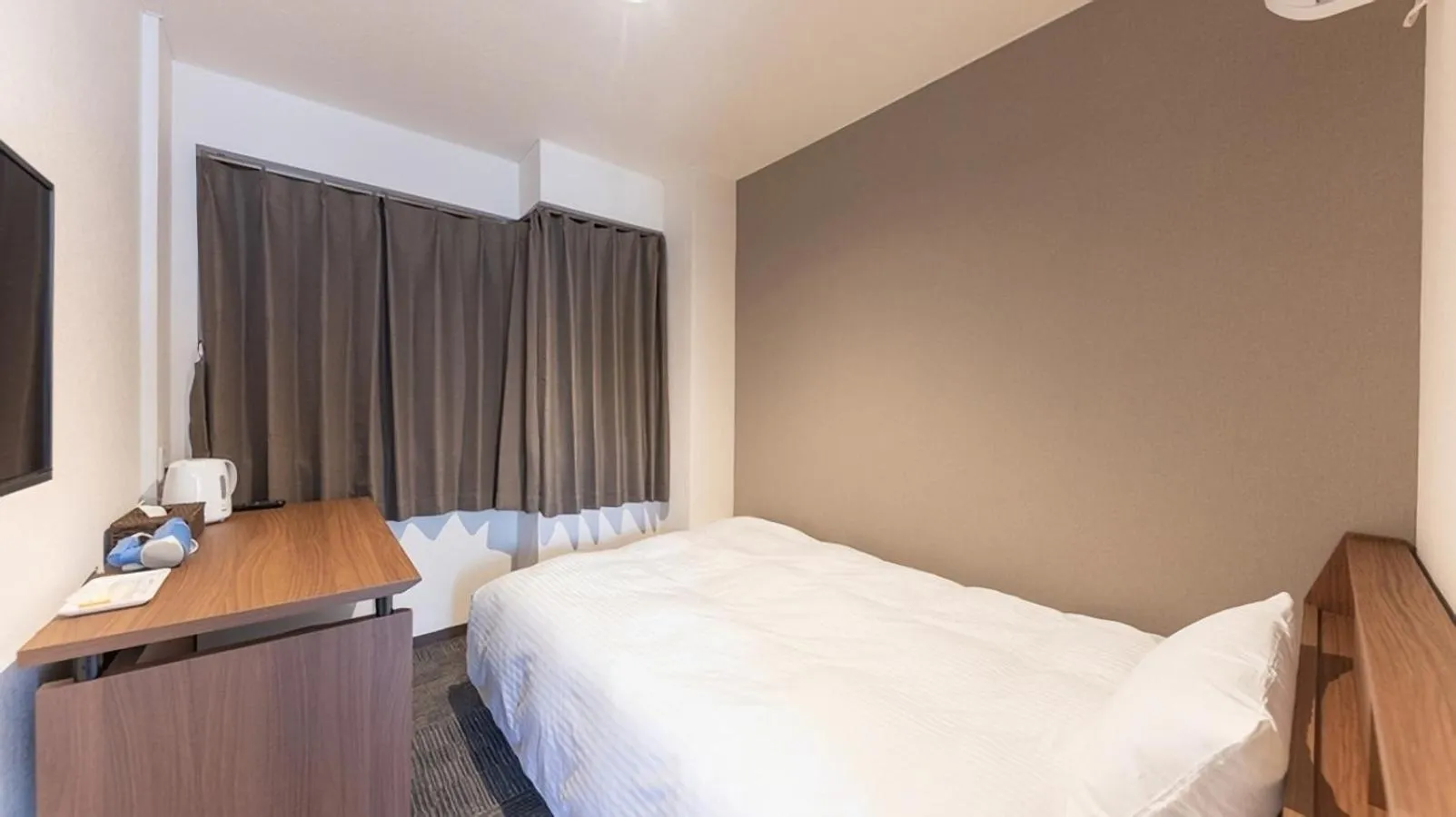 Bed in FLY CAT HOTEL