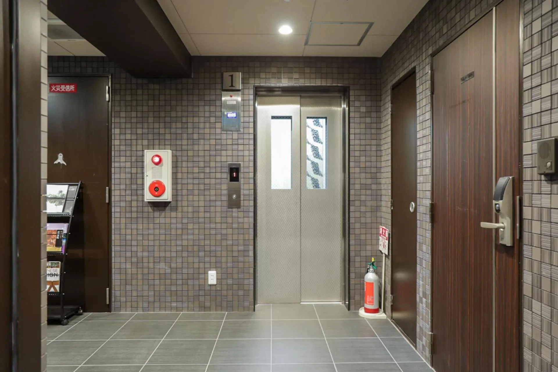 elevator in INA HOUSE GION