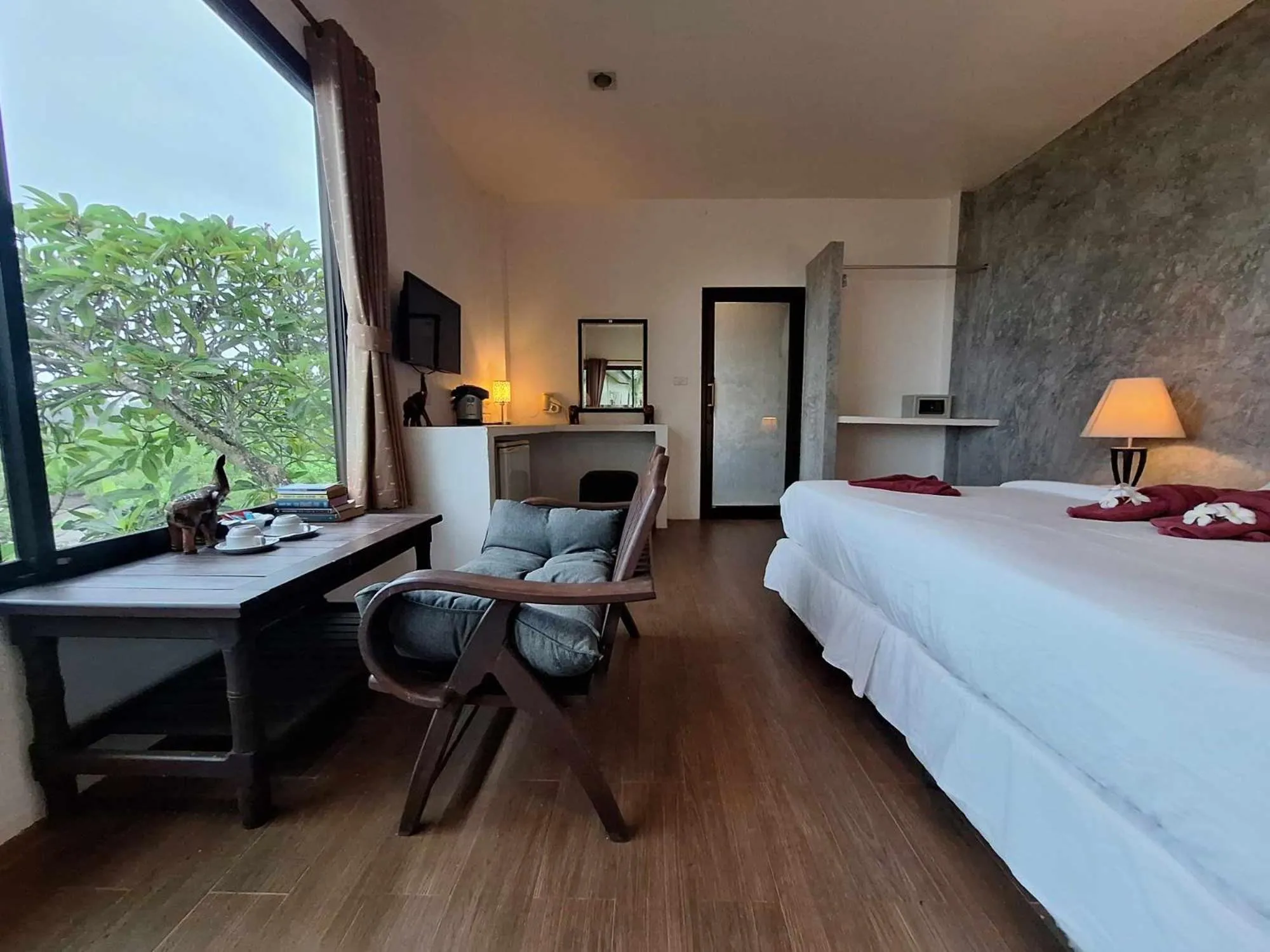 Bed in Seabreeze @ Koh Mak